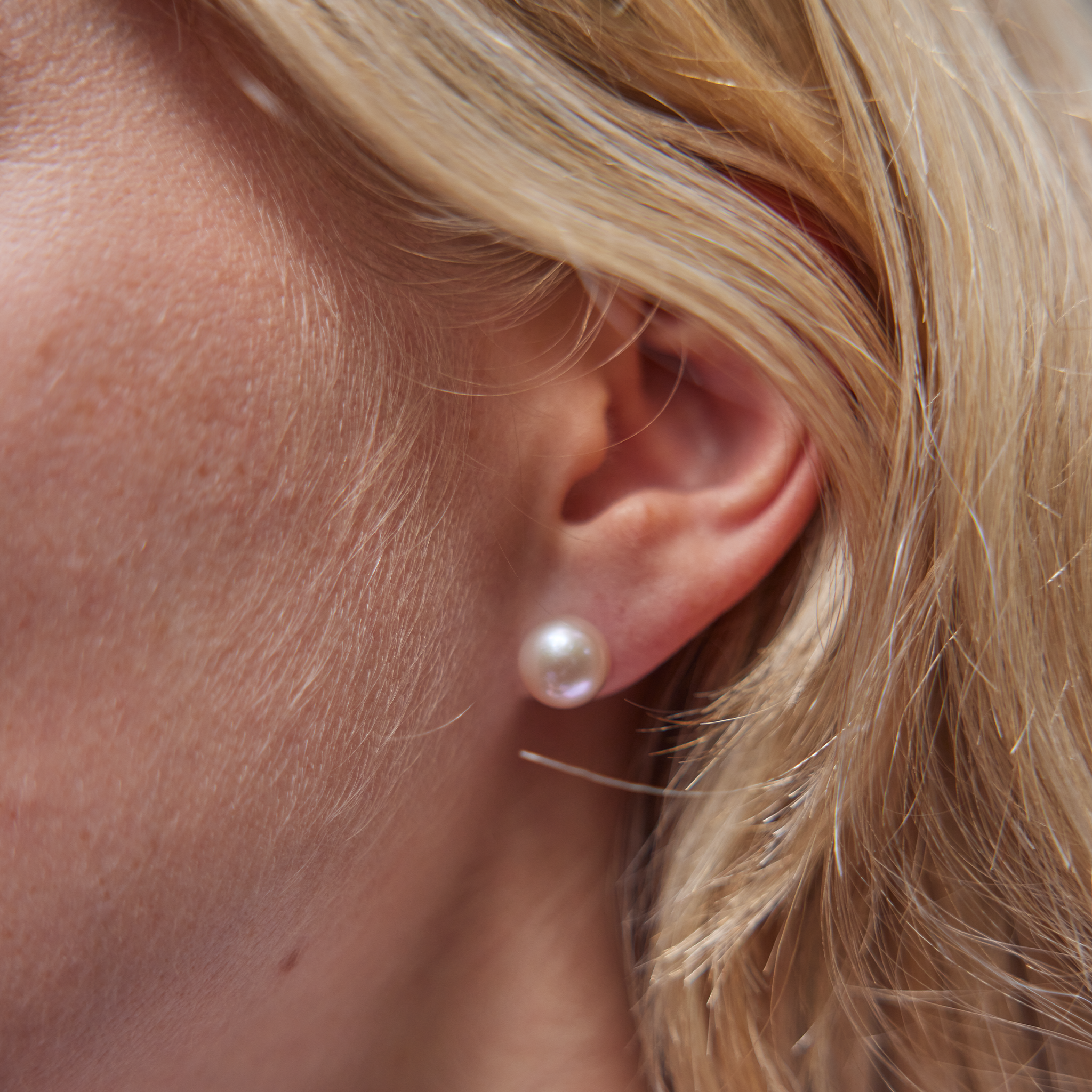 Freshwater Natural Color Pearl Earrings in Gold - 9-10mm