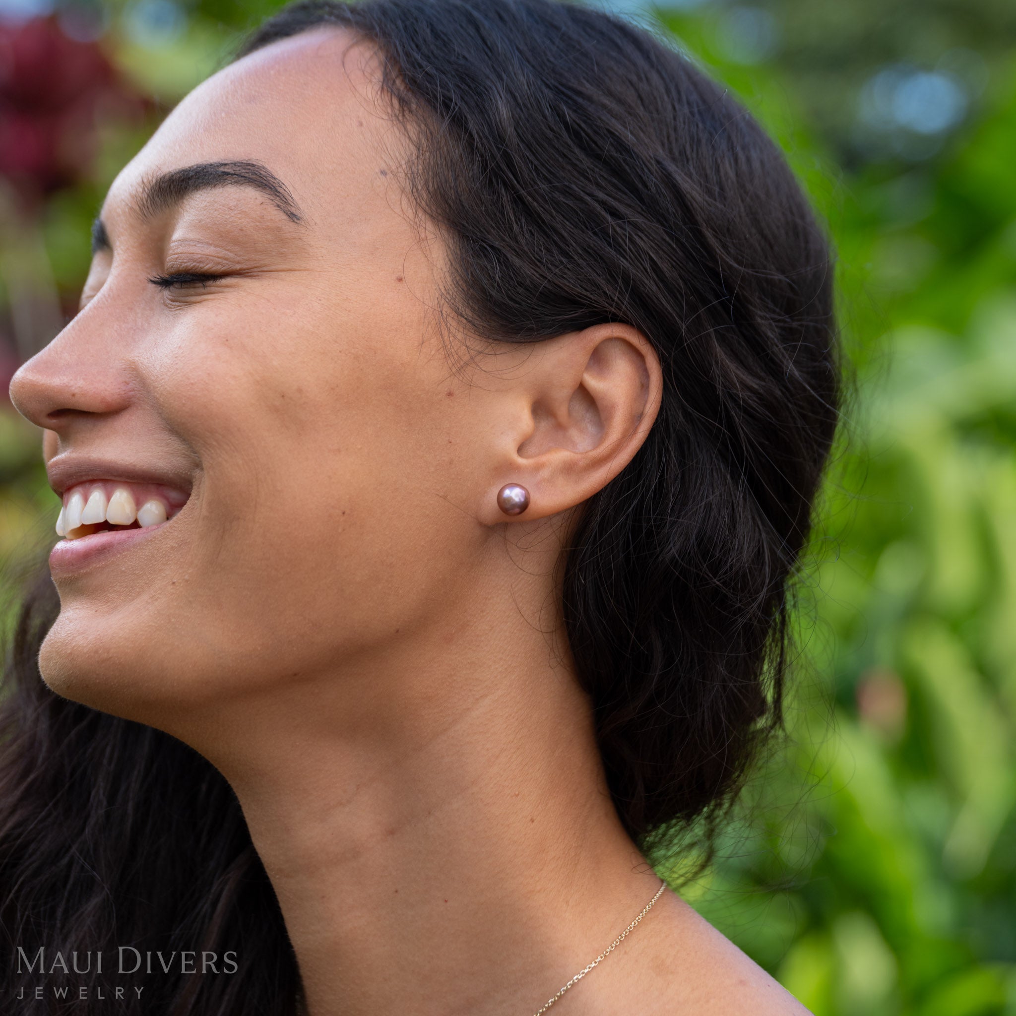 Freshwater Pearl Earrings in Gold - 8-9mm