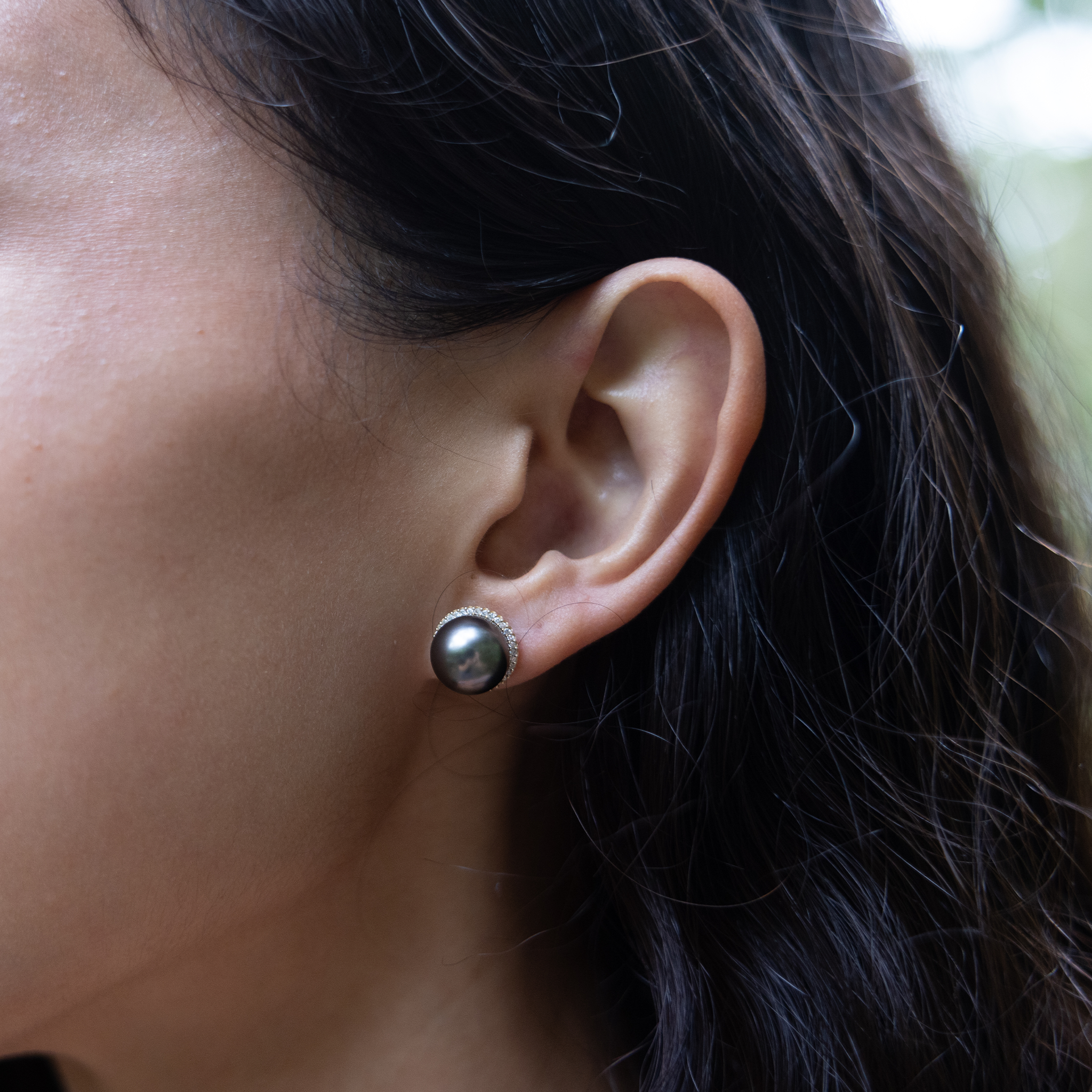 Halo Tahitian Black Pearl Earrings in Gold with Diamonds - 10-11mm