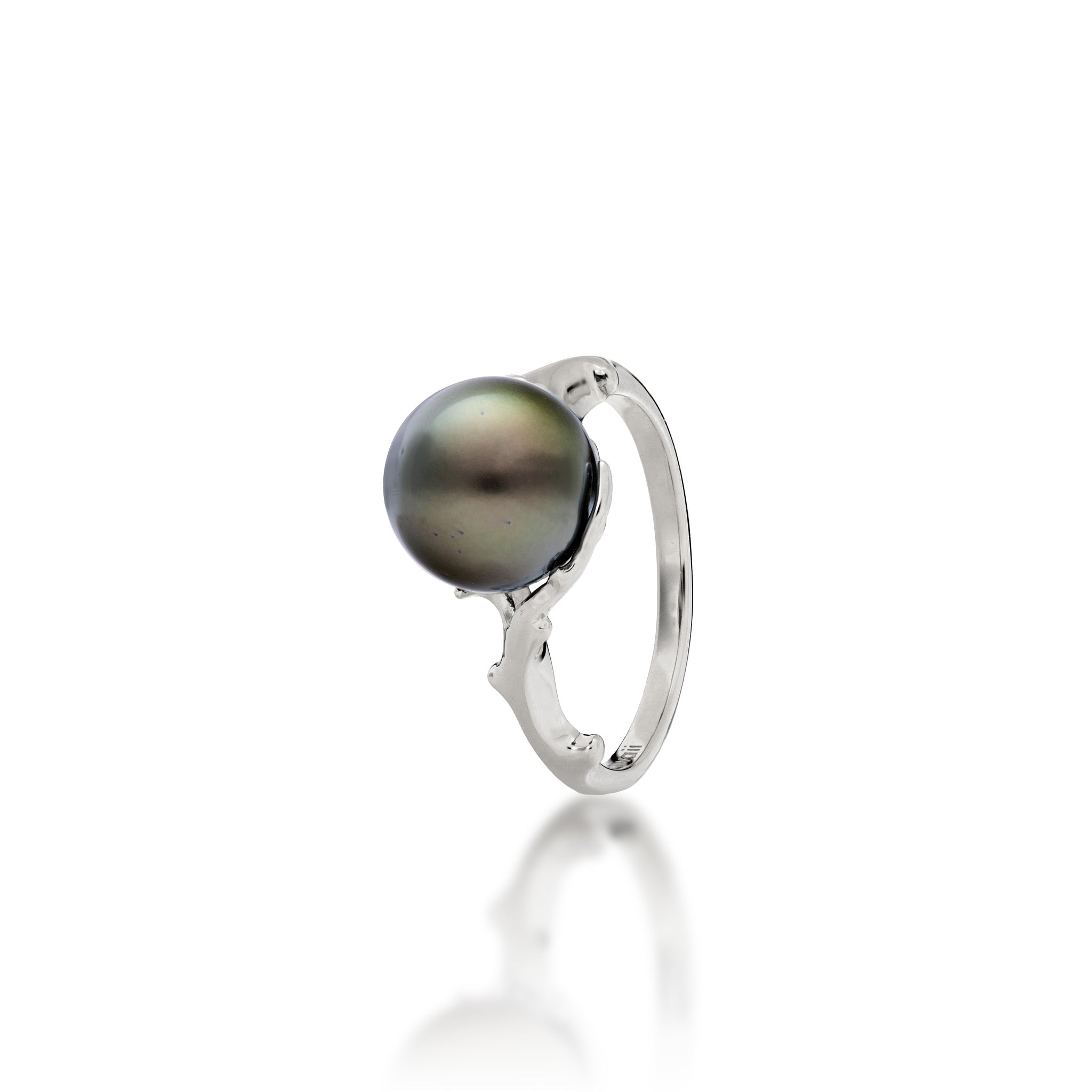 Angle view of a Hawaiian black coral-inspired 14k white gold ring with a Tahitian pearl on a white background
