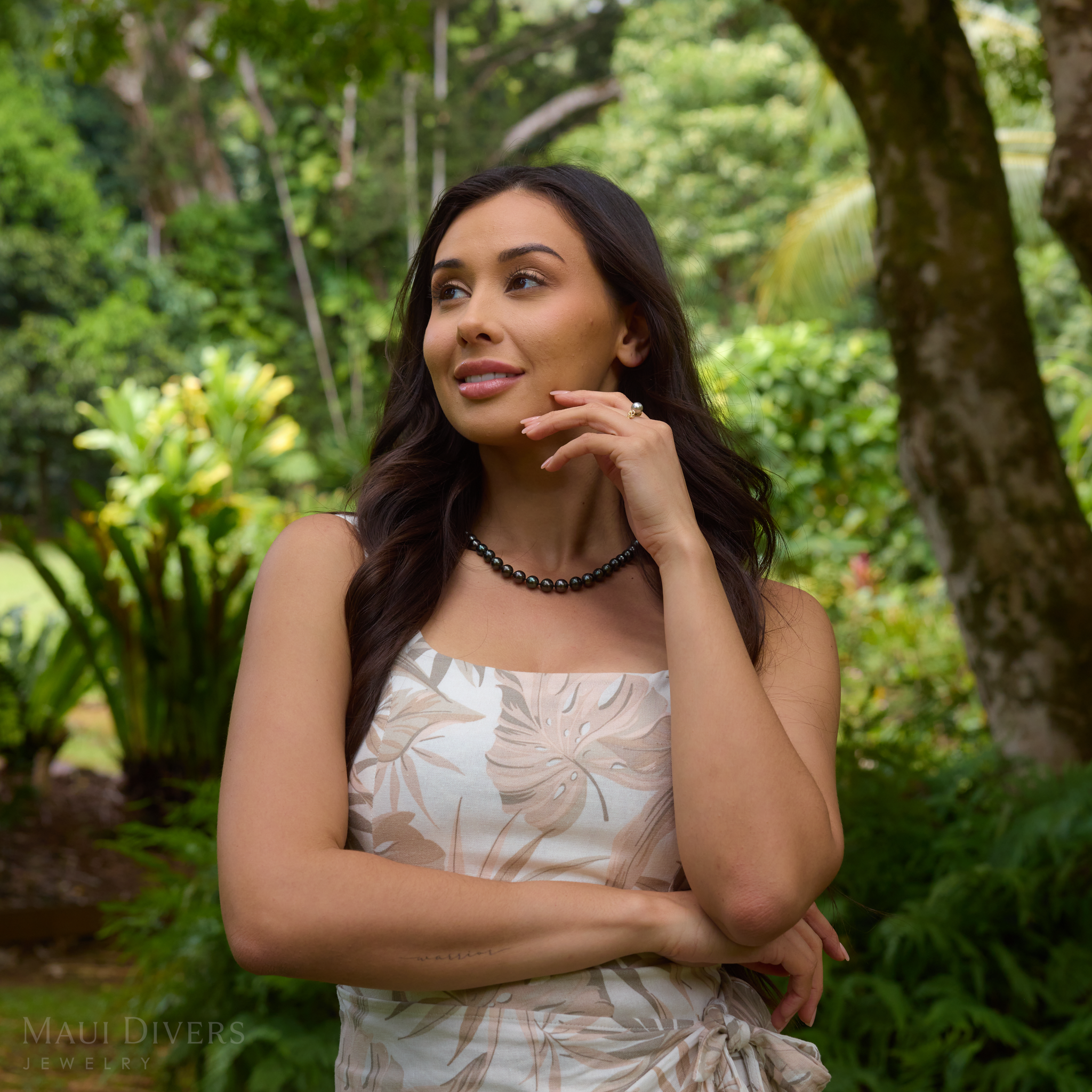 18-19" Tahitian Black Pearl Strand with Gold Clasp - 8-10mm