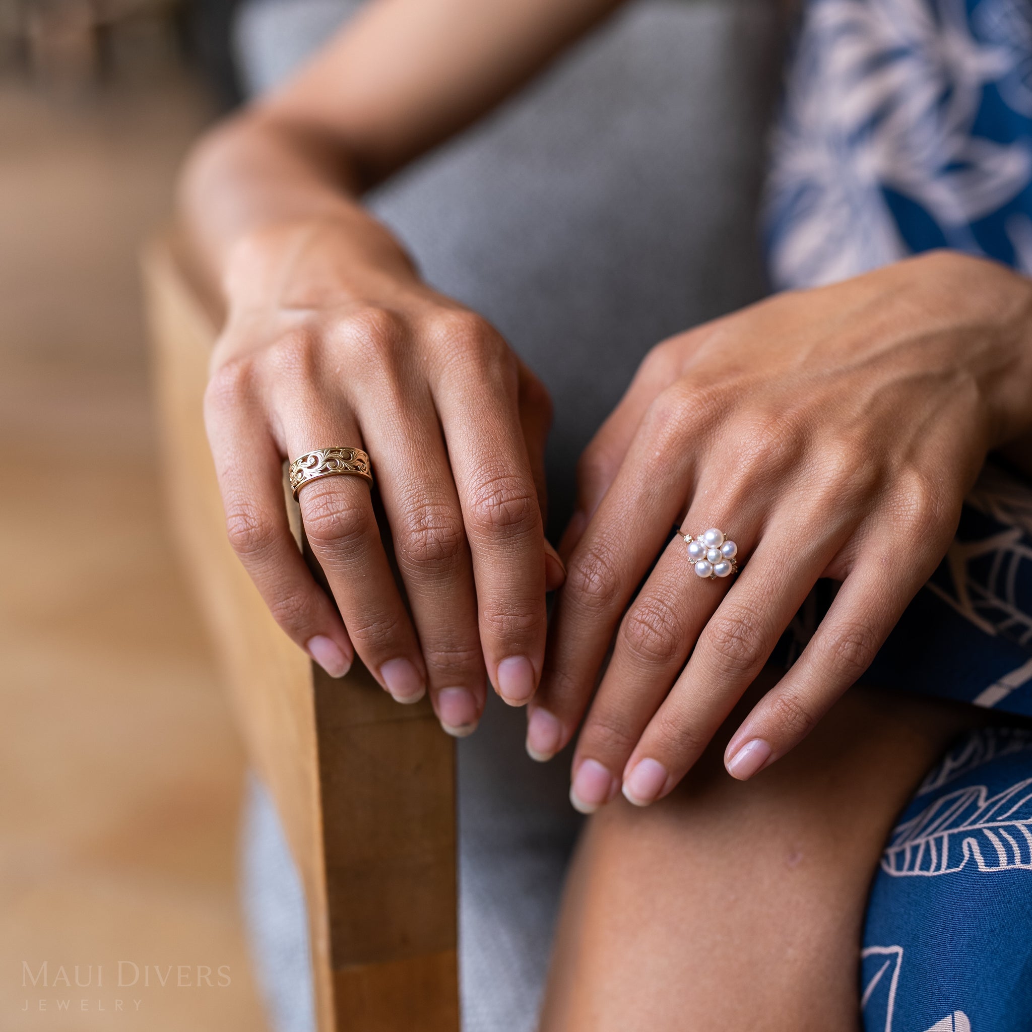 Living Heirloom Ring in Gold with Diamonds - 8mm