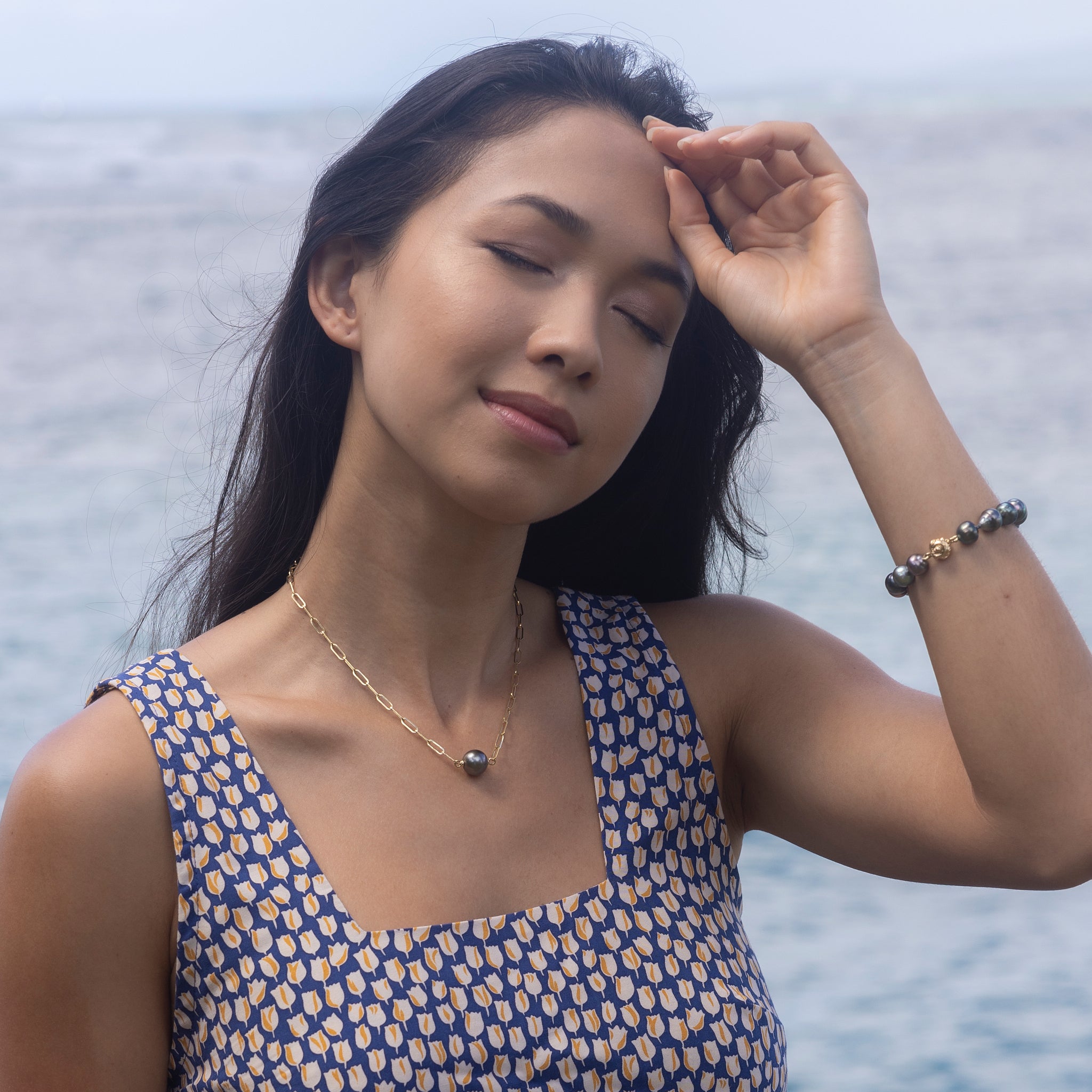 16-17" Tahitian Black Pearl Paperclip Chain Necklace in Gold - 12-13mm