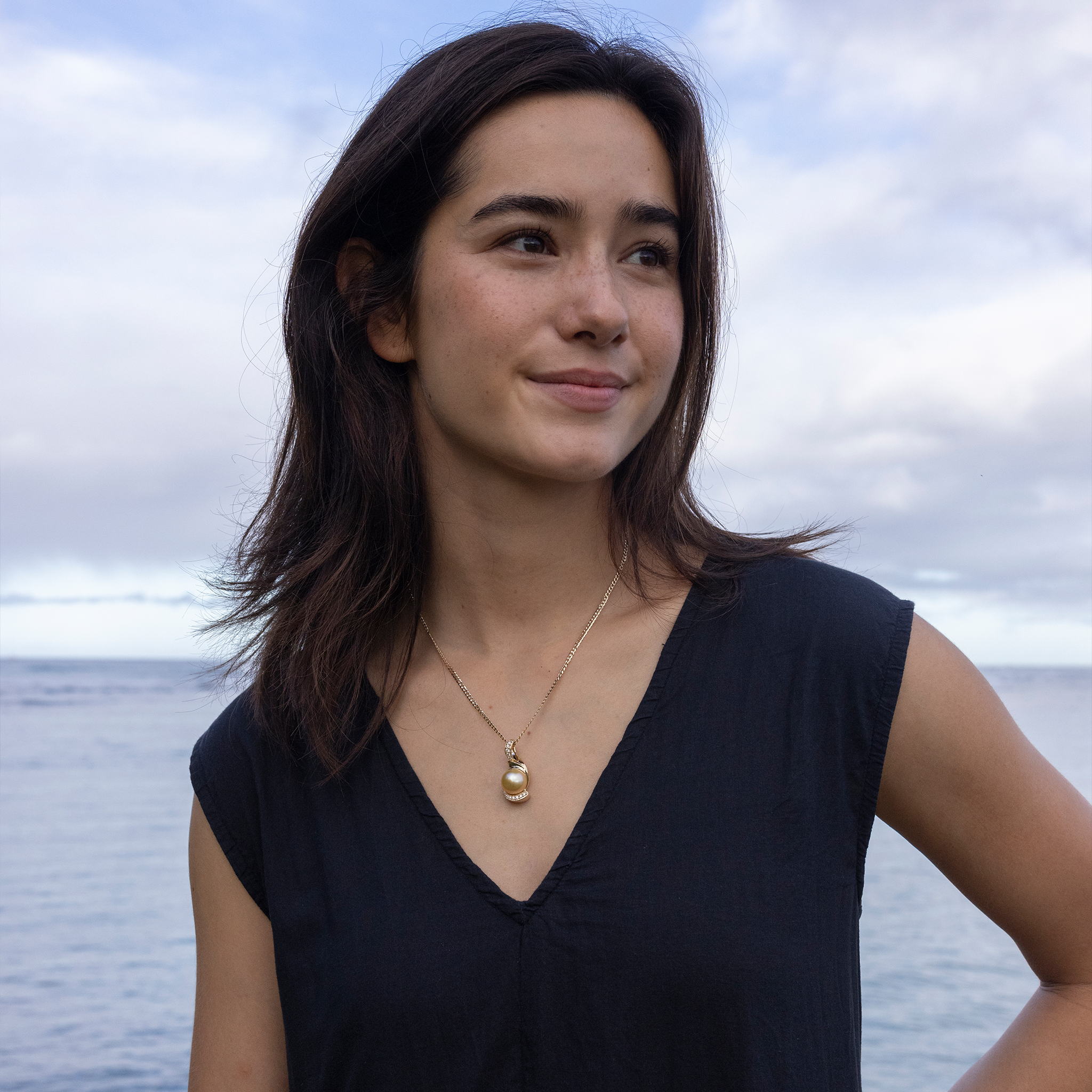 南海ゴールドパールペンダントとダイヤモンド - 11-12mm