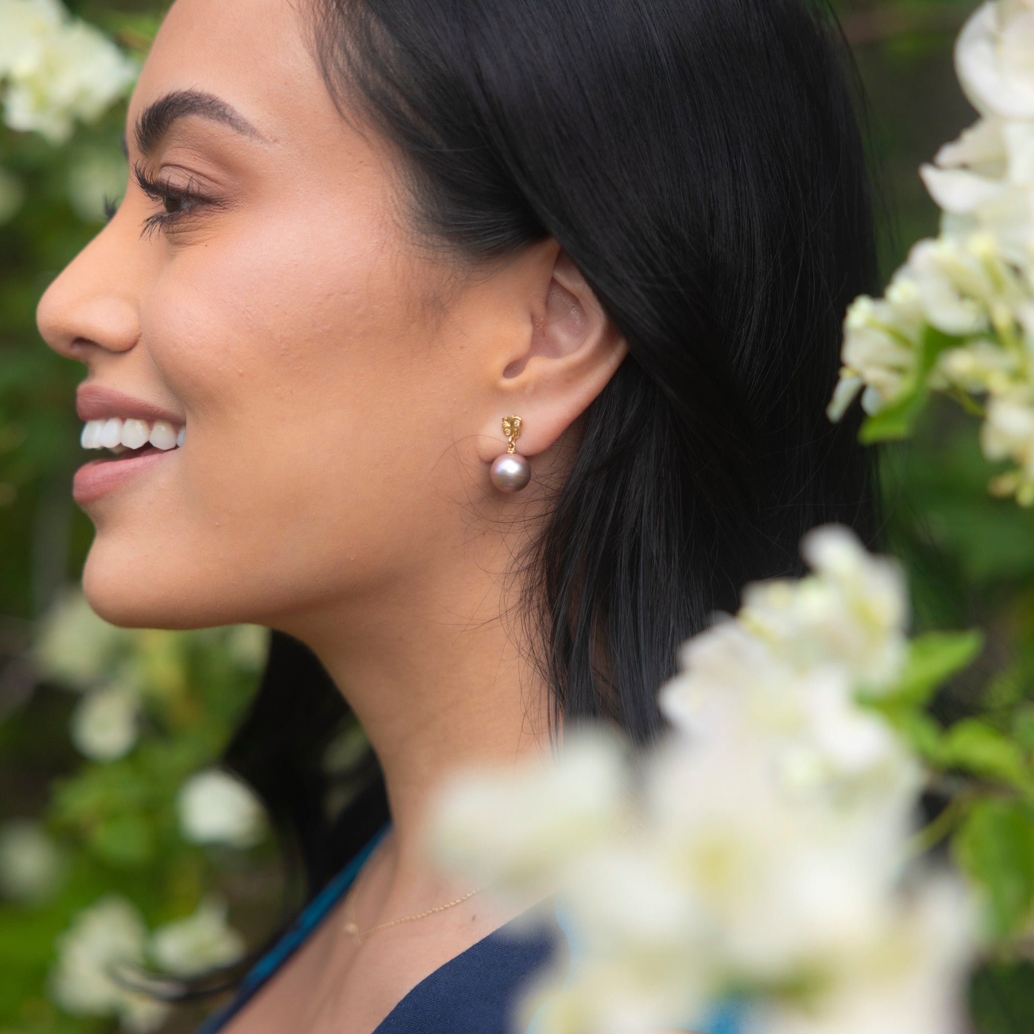 リビング エアルーム ライラック 淡水パール イヤリング ゴールド ダイヤモンド付き - 10-11mm