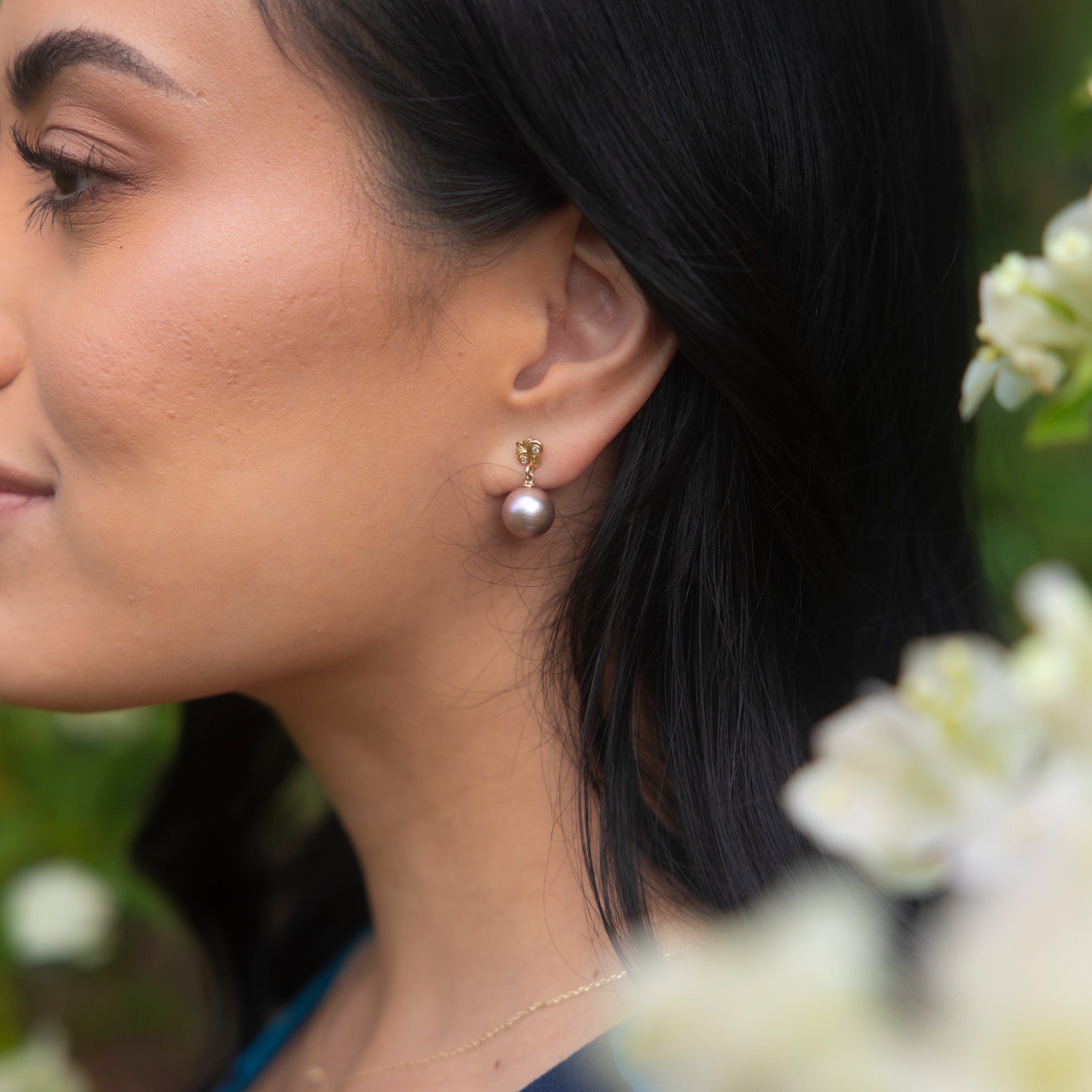 リビング エアルーム ライラック 淡水パール イヤリング ゴールド ダイヤモンド付き - 10-11mm