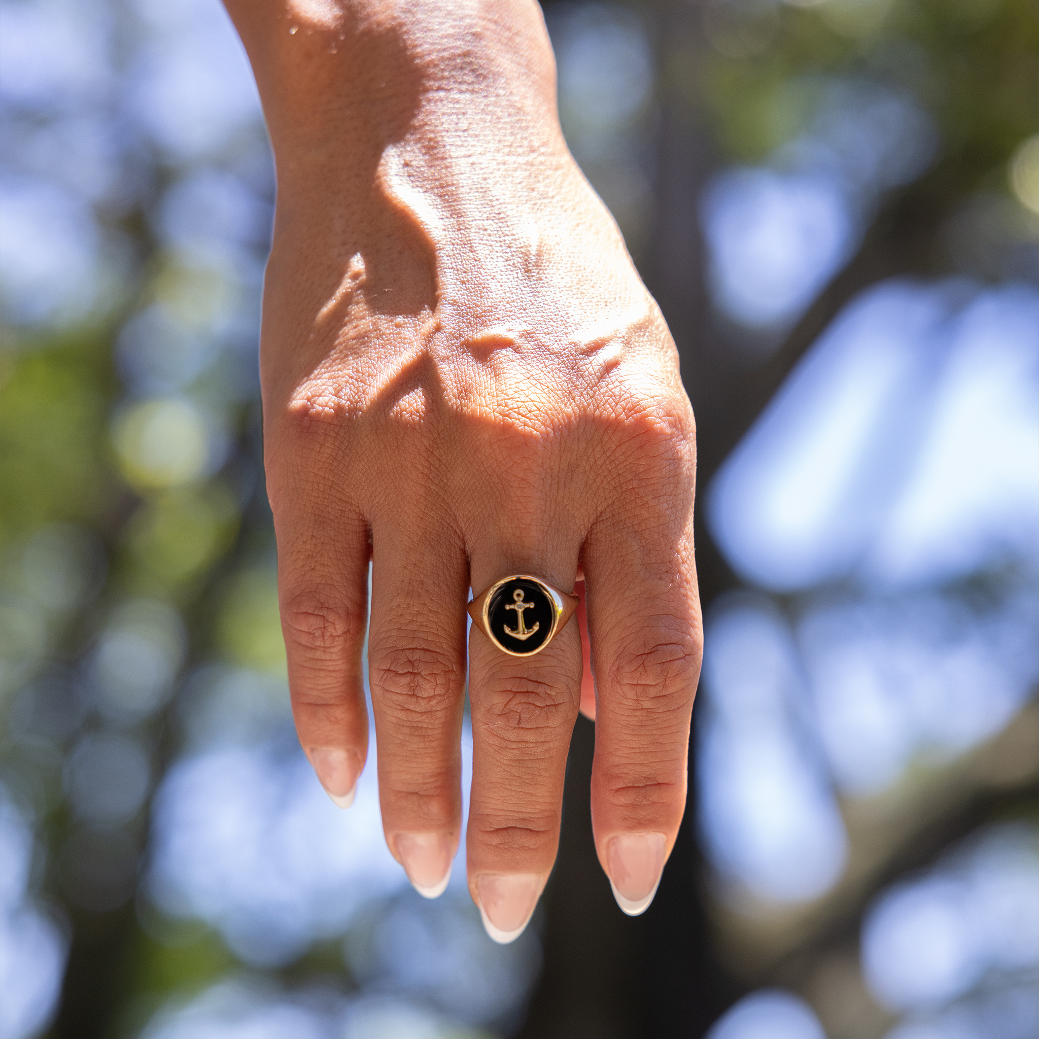 Sealife Seahorse Black Coral Ring in Gold mit Diamanten – 15 mm