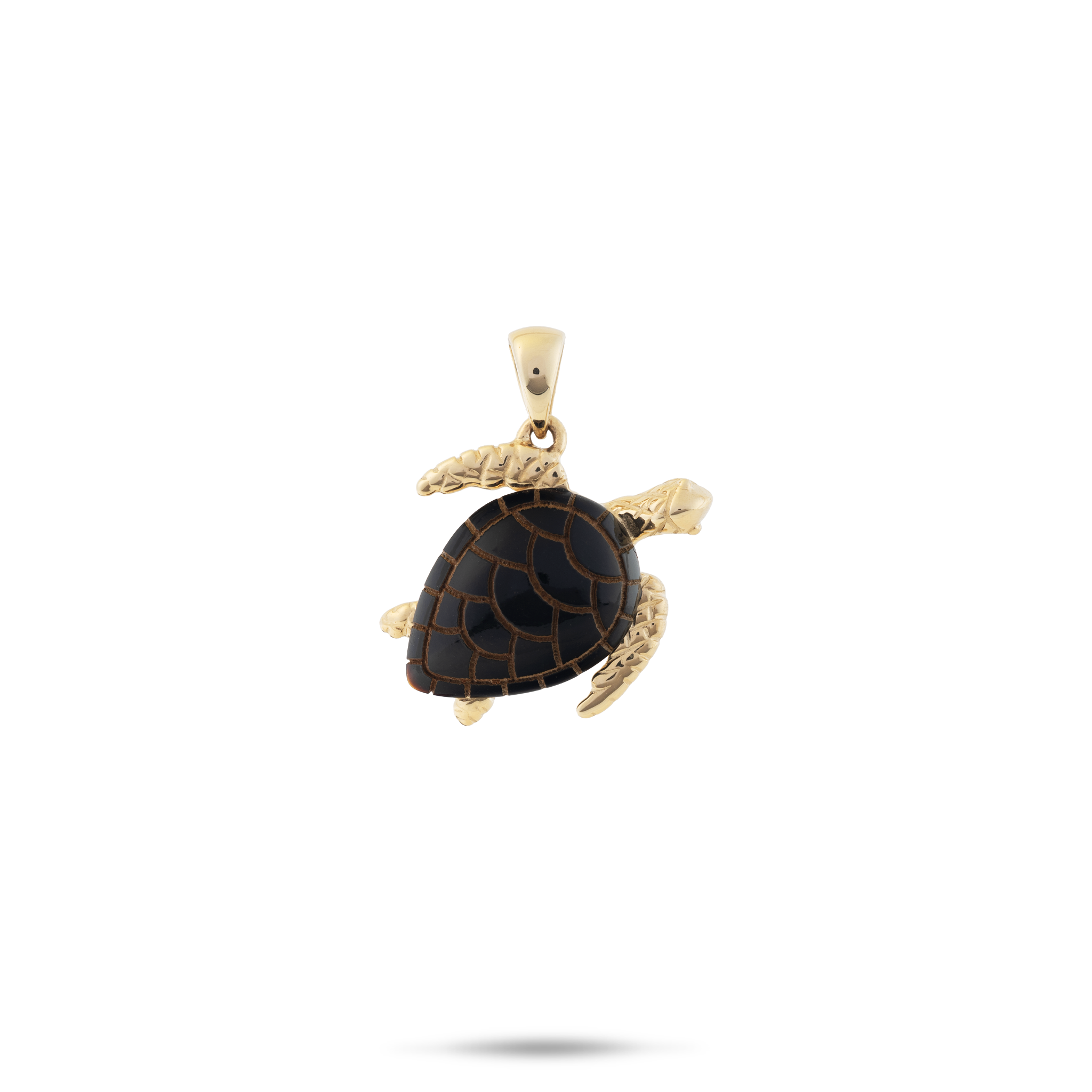 Honu Schwarze Koralle Anhänger in Gold – 16 mm