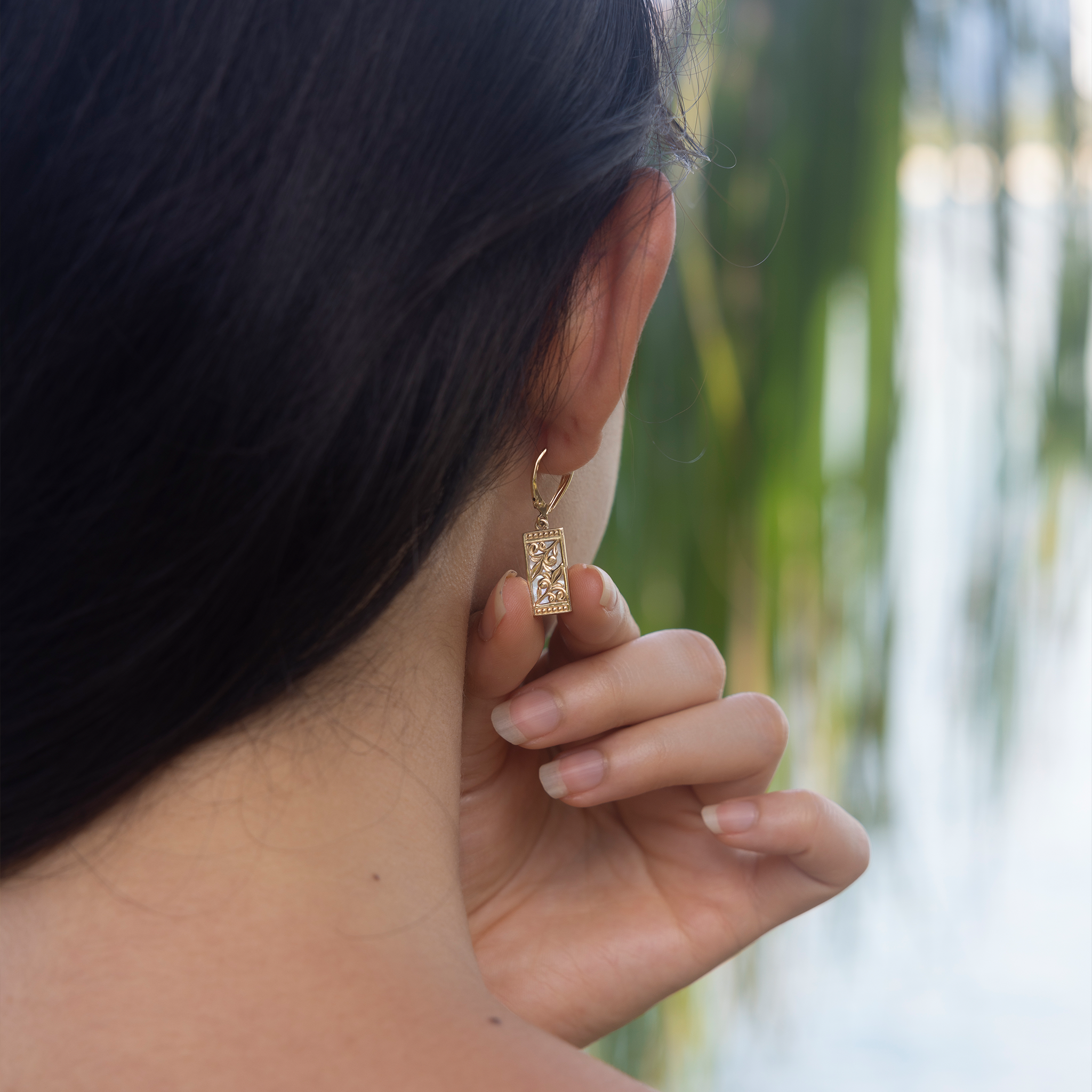 Hawaiian Heirloom Plumeria Mother of Pearl Earrings in Gold with Diamonds - 17mm