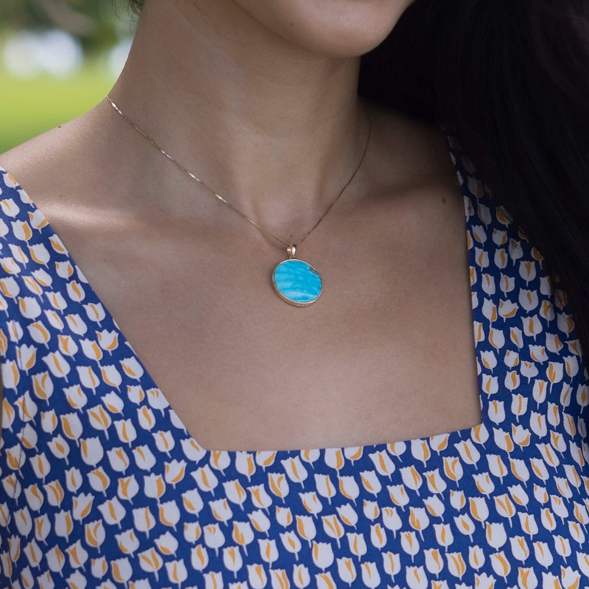 Ocean Sand Turquoise Pendant in Gold - 22mm
