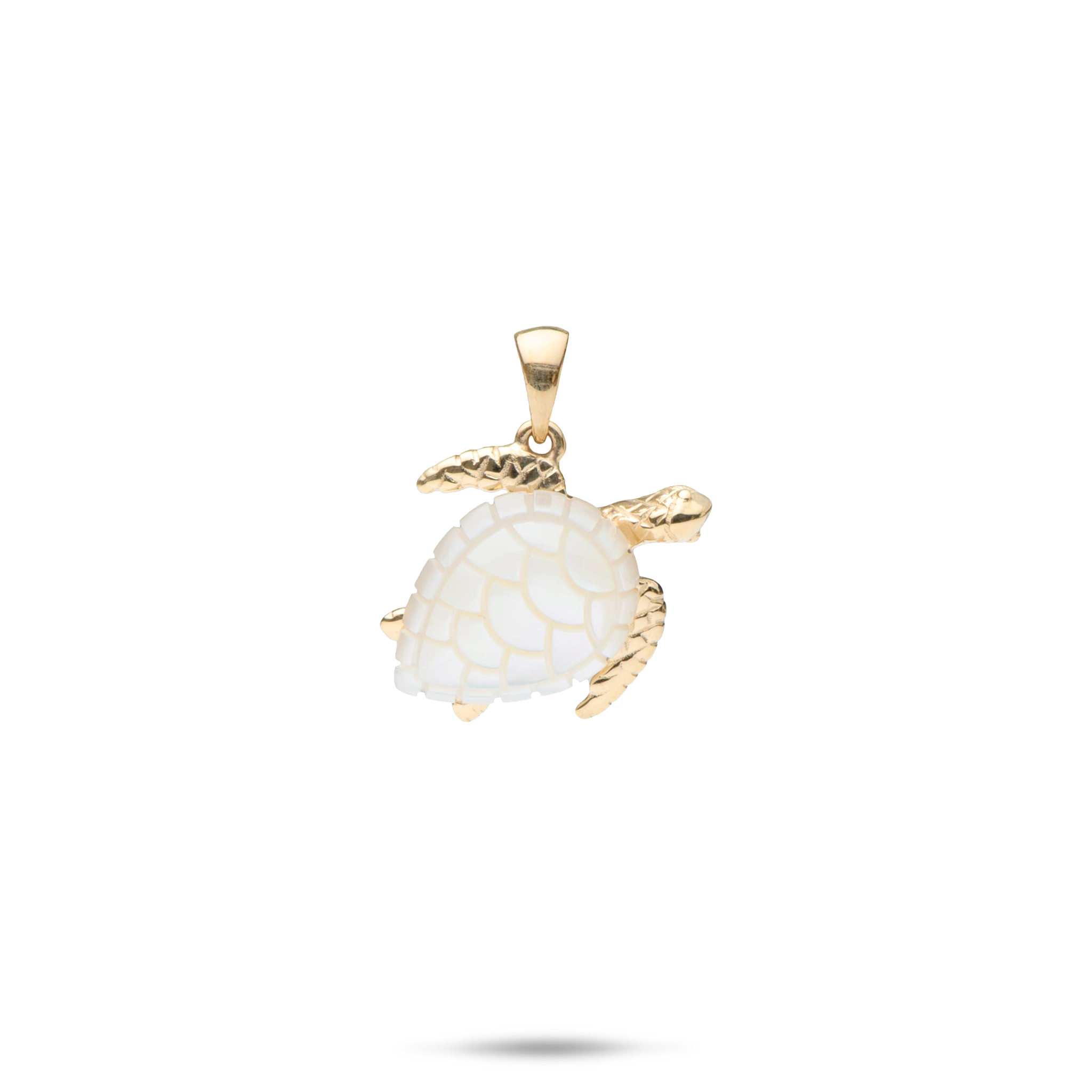 Honu Mother of Pearl Pendant in Gold - 16mm