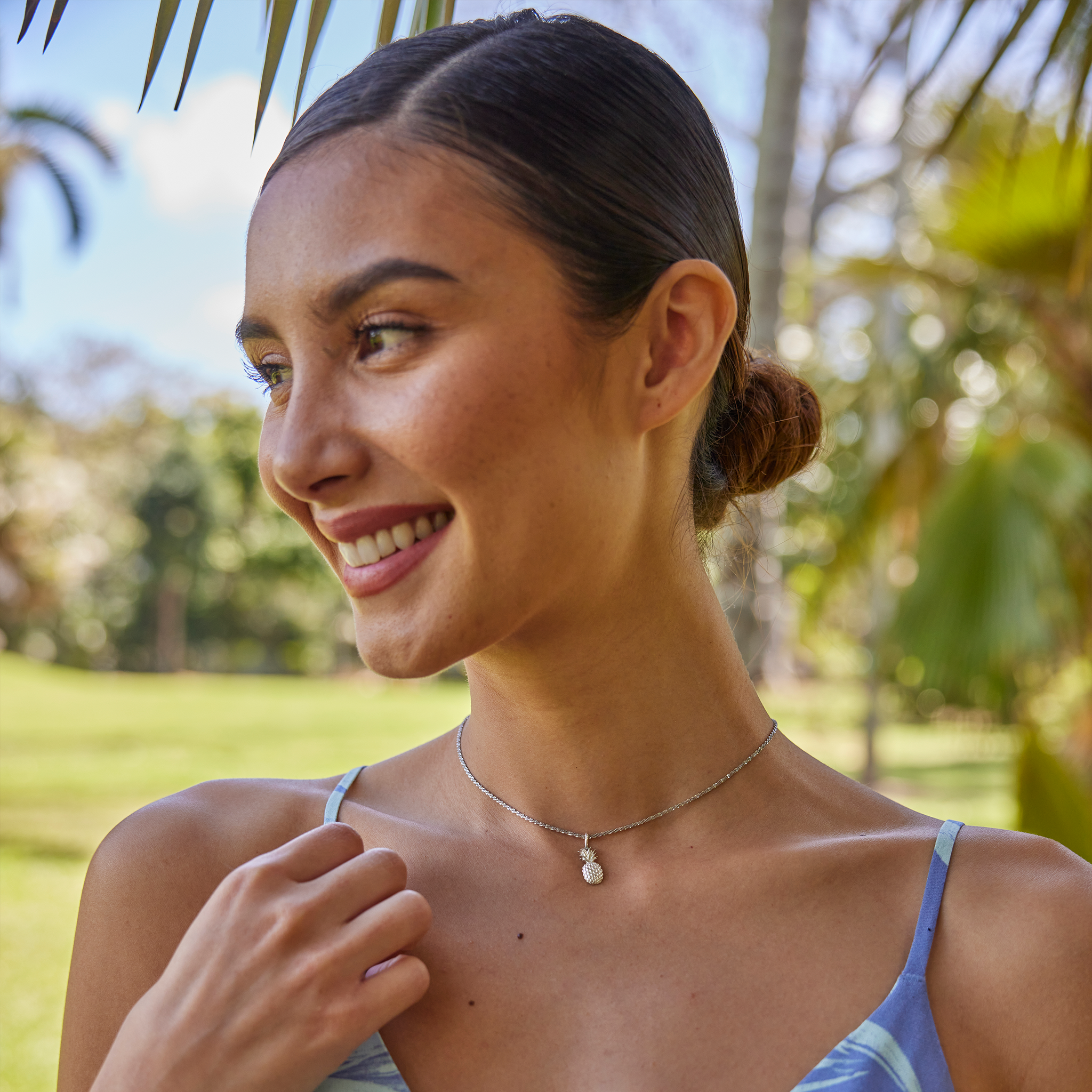 Pineapple Charm/Pendant in Sterling Silver - 15mm