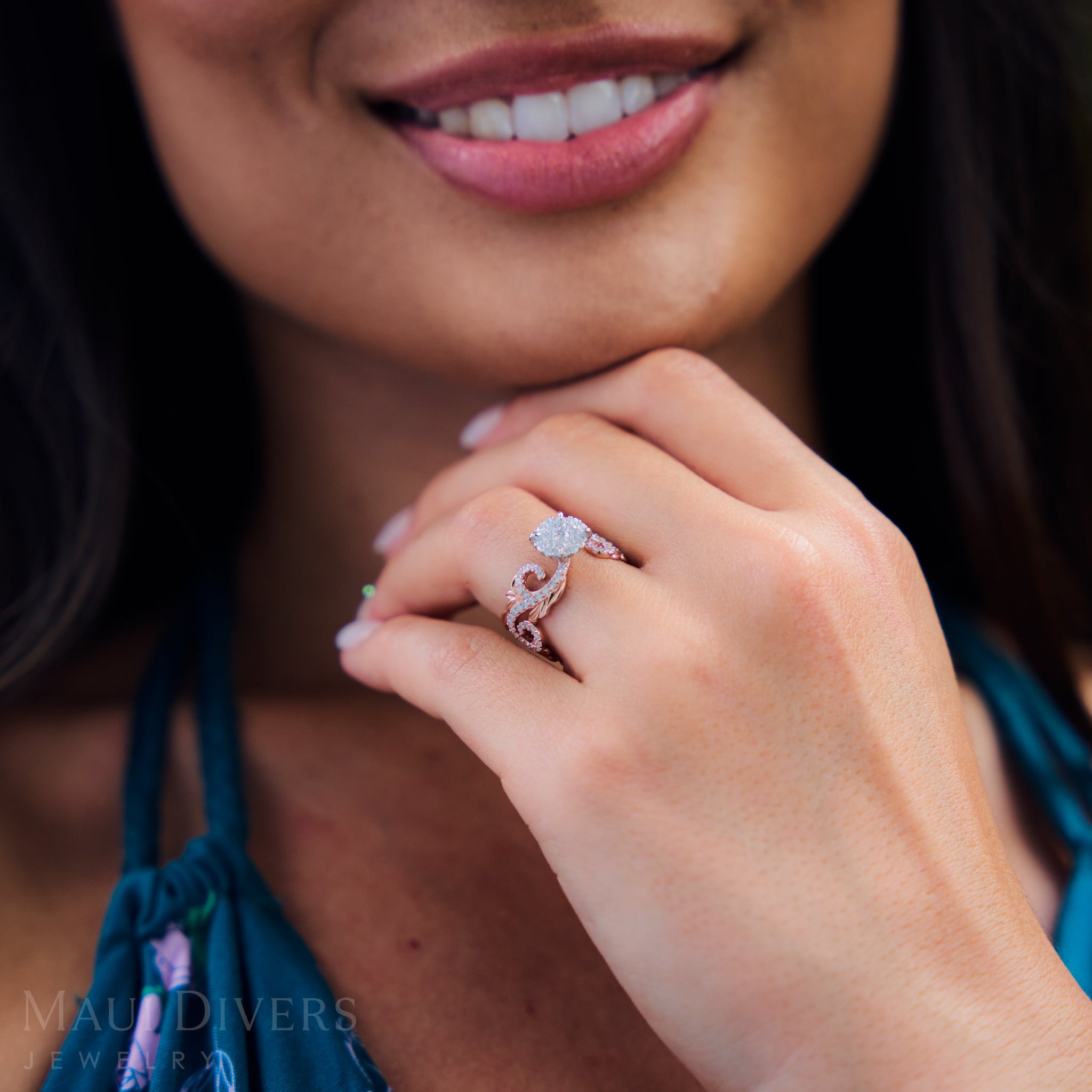 Hawaiian Heirloom Verlobungsring in zweifarbigem Gold mit Diamanten
