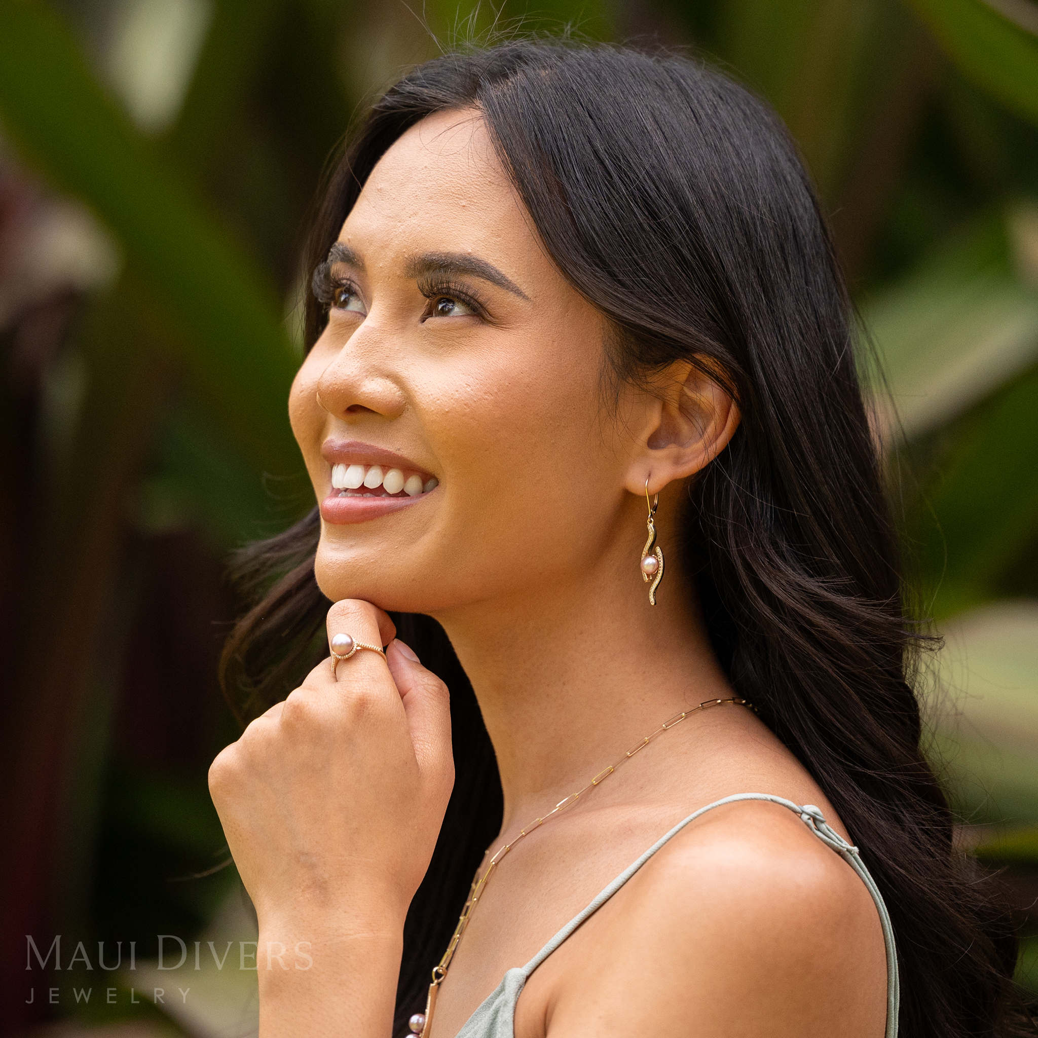 Wählen Sie einen Pearl Halo Ring in Gold mit Diamanten