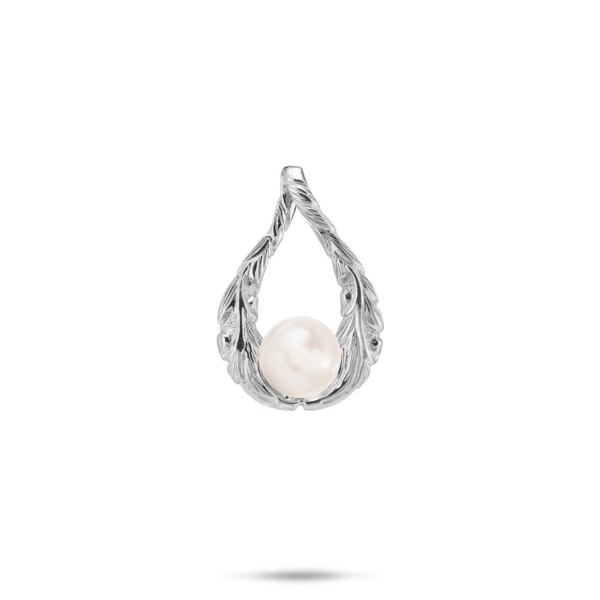 スターリングシルバーで真珠の古い英語の巻物ペンダントを選ぶ