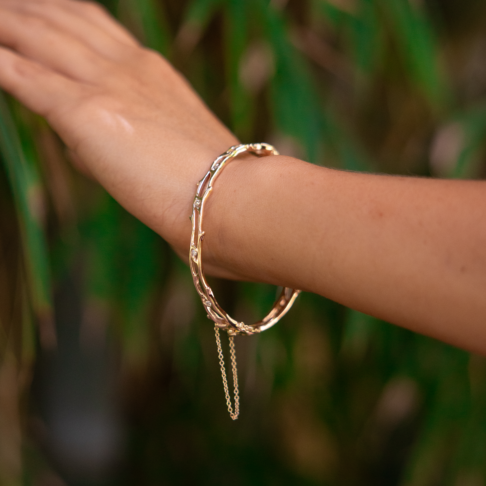 ダイヤモンド付きの金の遺産ブレスレット