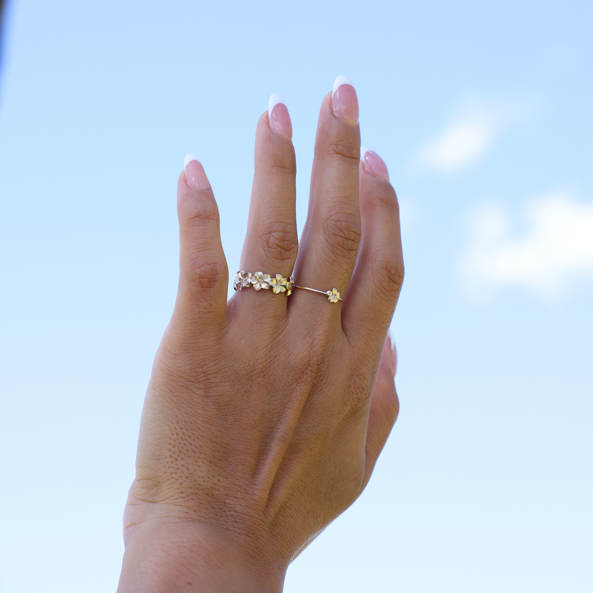 Plumeria Ring in Gold with Diamond - 5mm