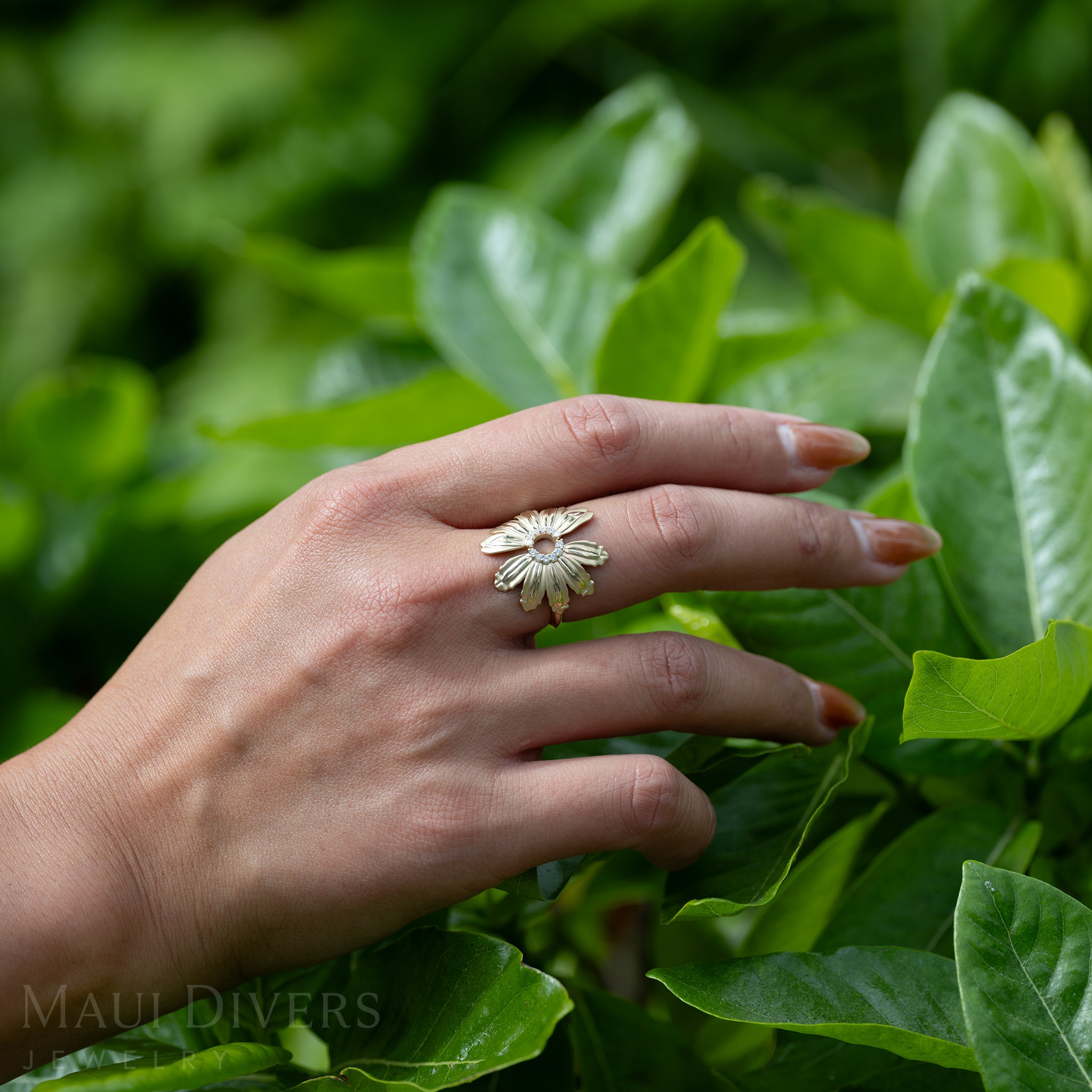 Beach & Mountain Naupaka Ring in Gold with Diamonds