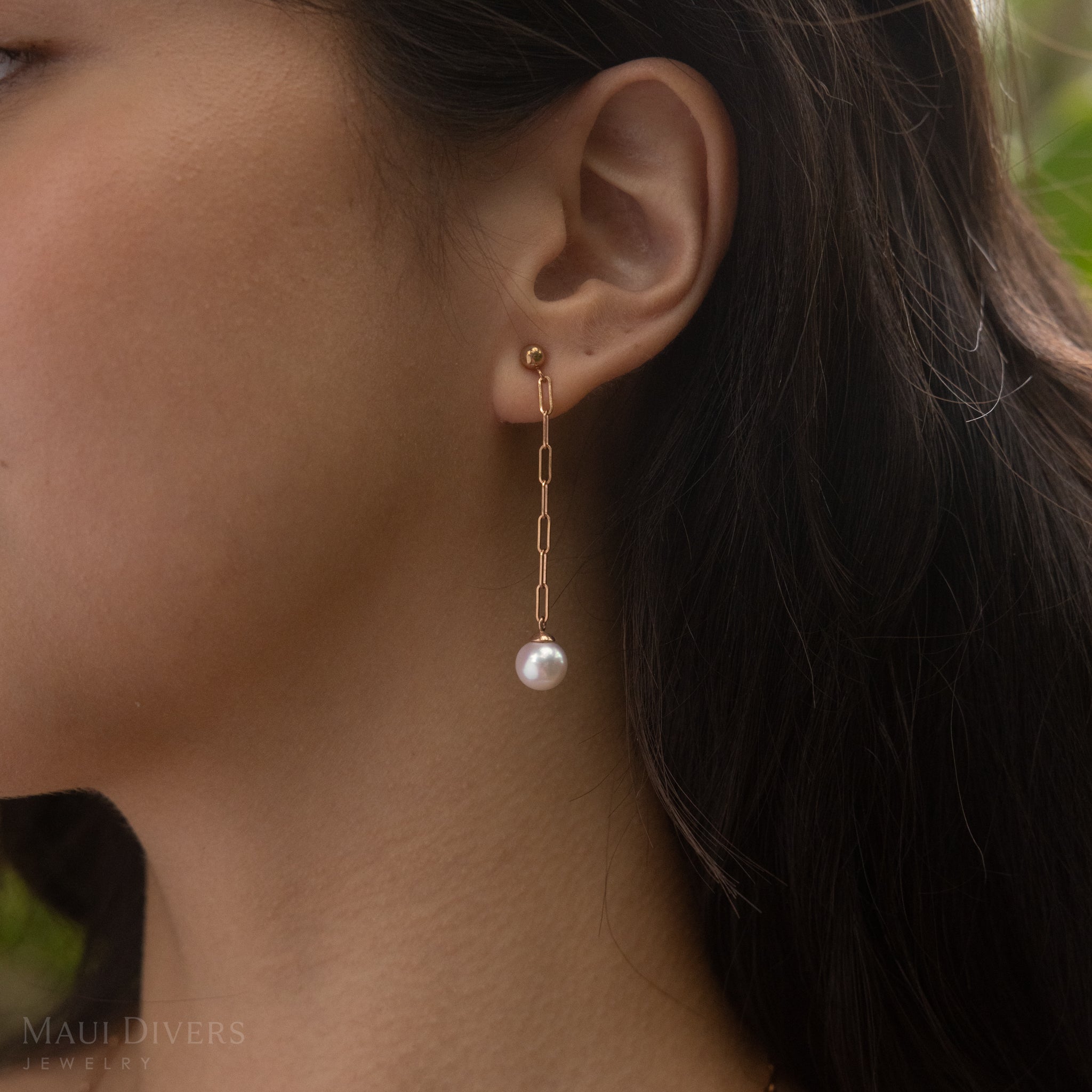 8mm Akoya White Pearl Paperclip Chain Earrings in Rose Gold on ear