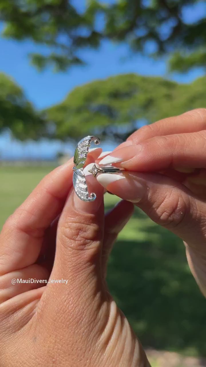 Video of a woman's hand with a Moon Mermaid Ring in Two Tone Gold with Diamonds - Maui Divers Jewelry