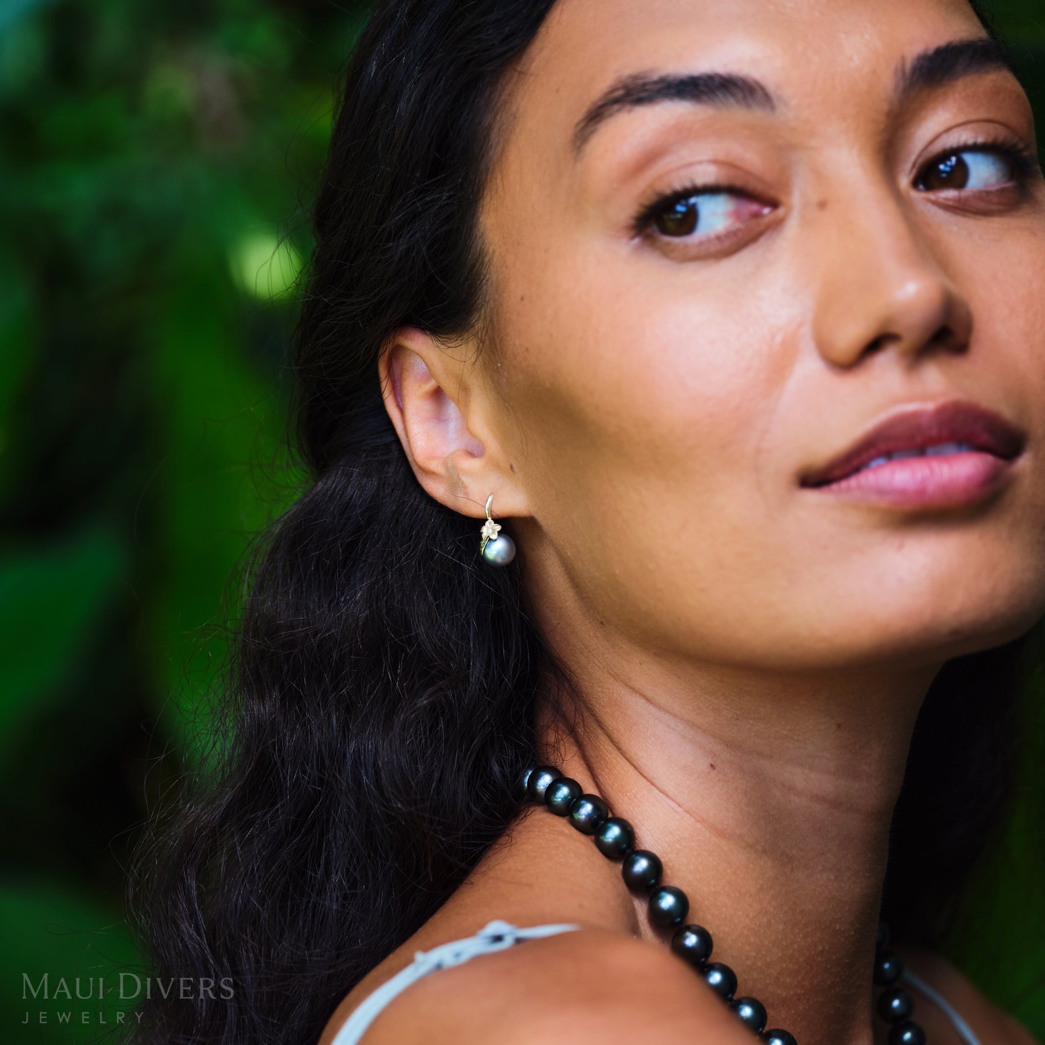 Plumeria Tahitian Black Pearl Earrings in Gold with Diamonds - 8-9mm