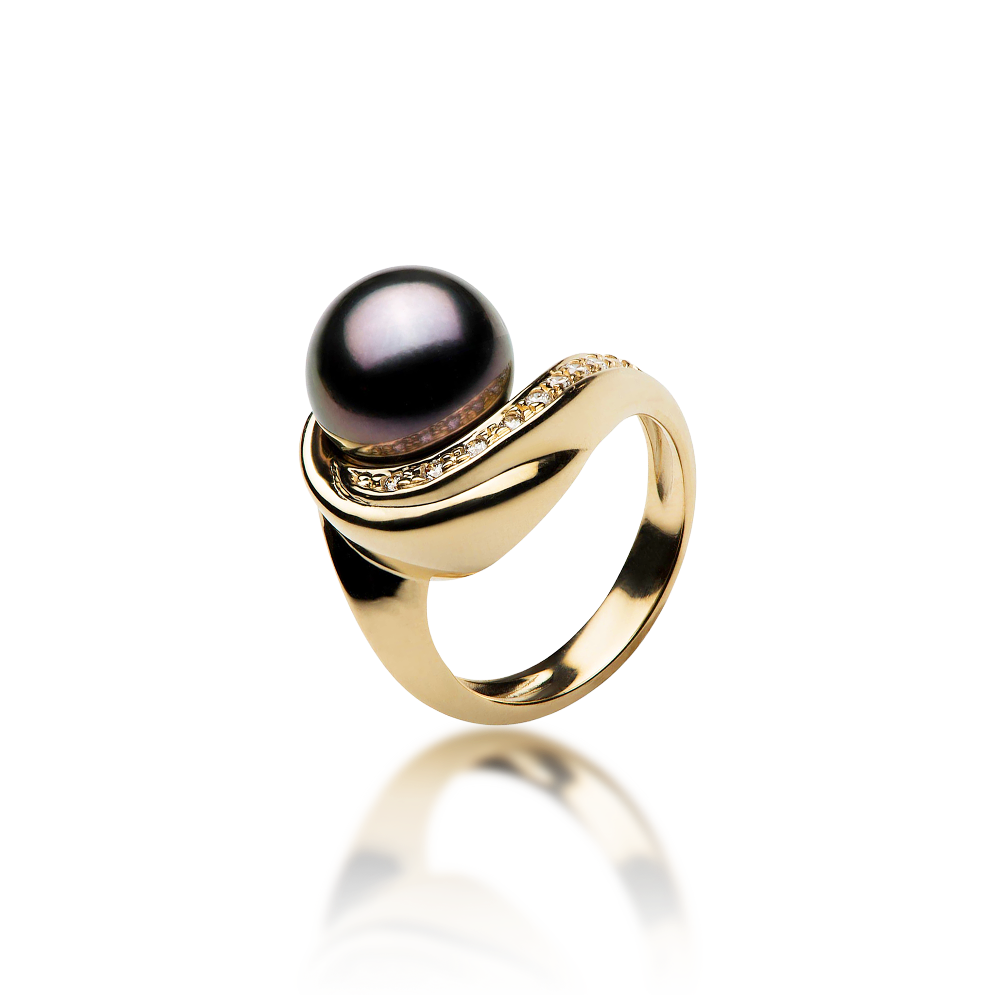 Tahitian Pearl Ring in Gold with Diamonds - 10-11mm