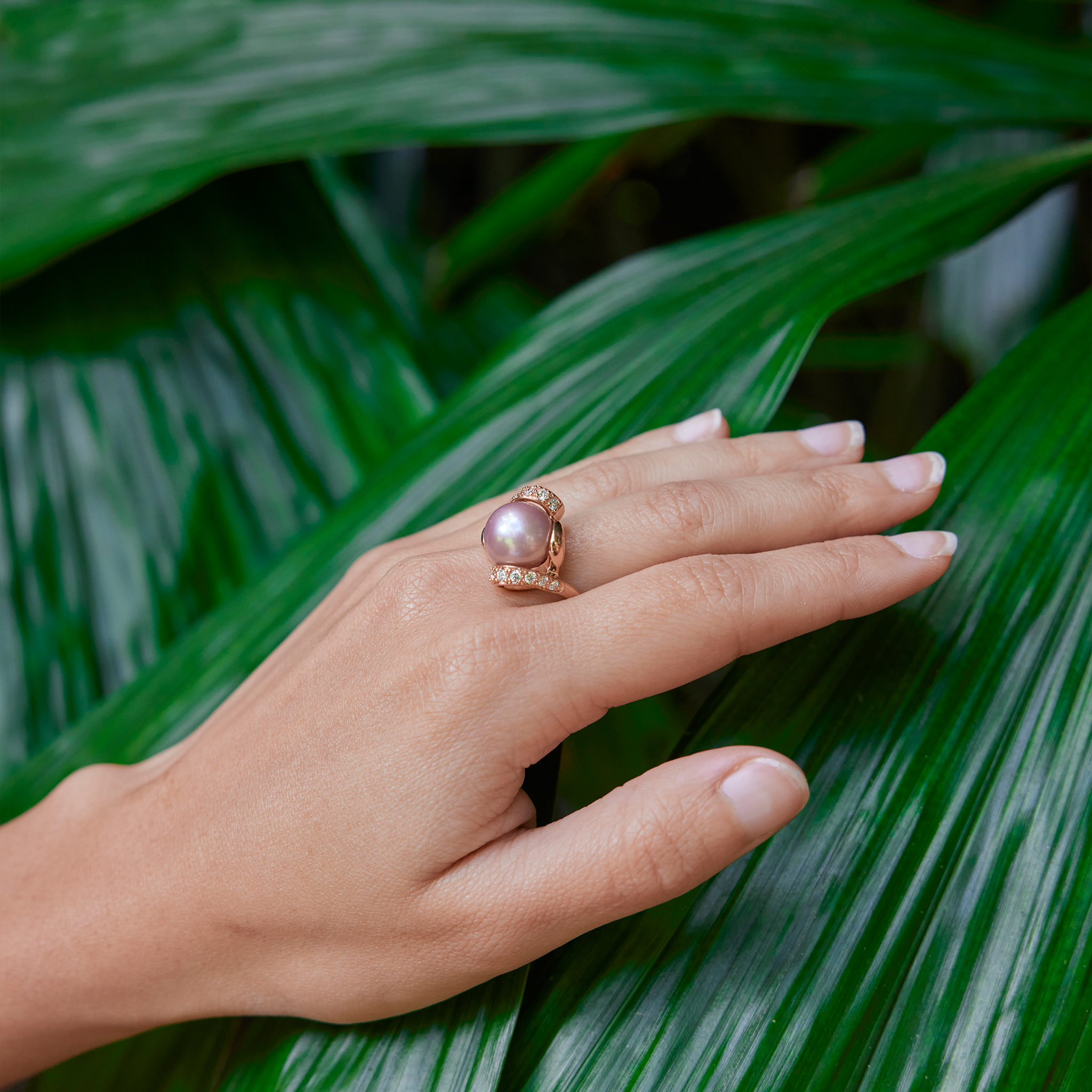 Lilac Freshwater Pearl Ring in Rose Gold with Diamonds - 12-13mm