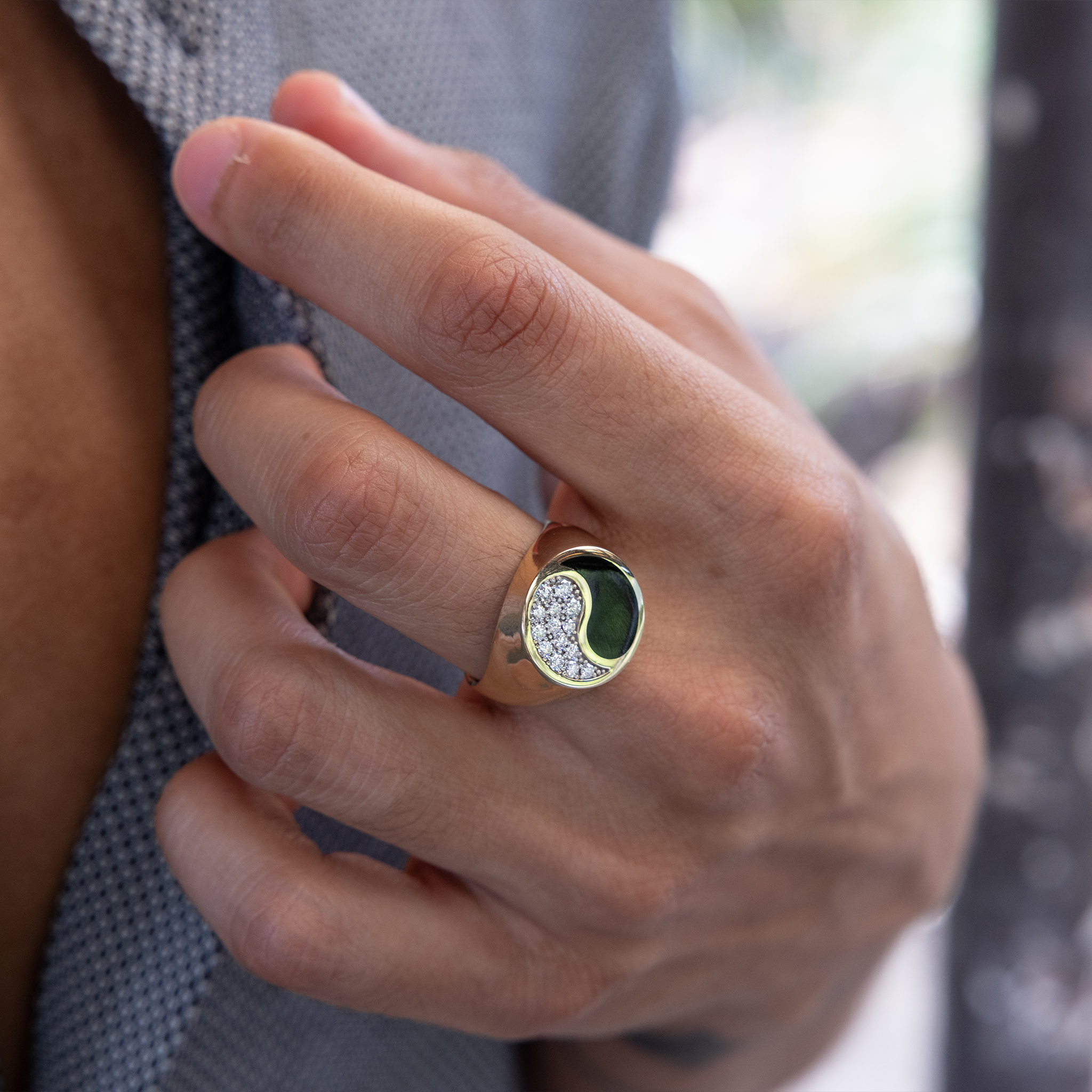 Yin Yang Black Coral Ring in Gold with Diamonds - 17.5mm