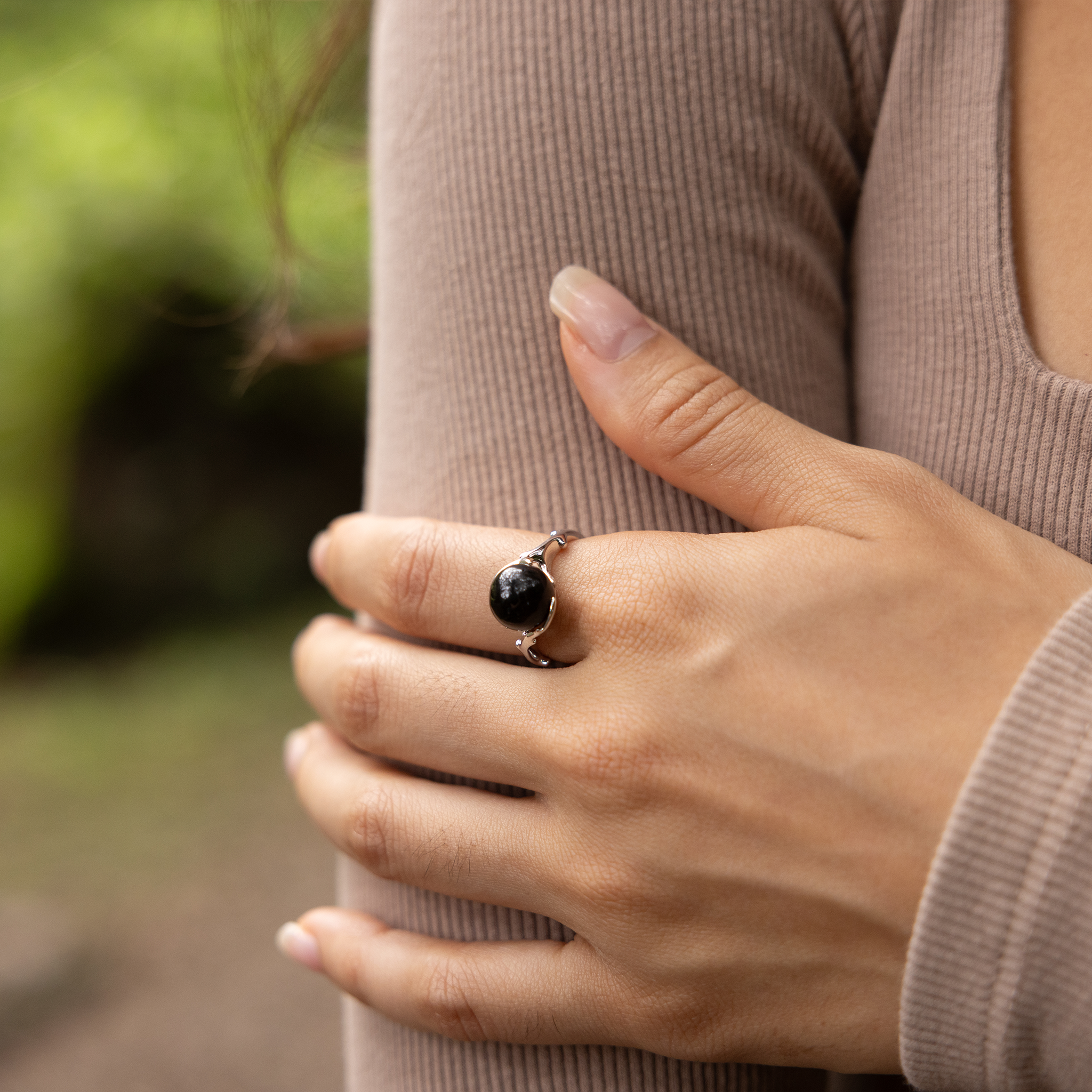Heritage Black Coral Ring in White Gold