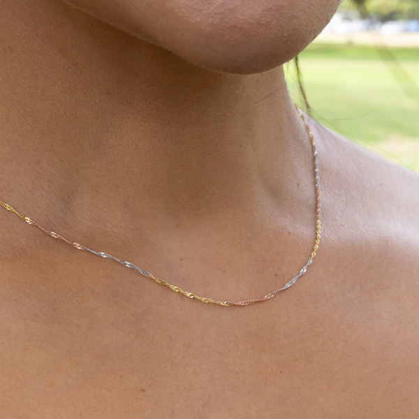 1.2mm Singapore Chain in Tri Color Gold
