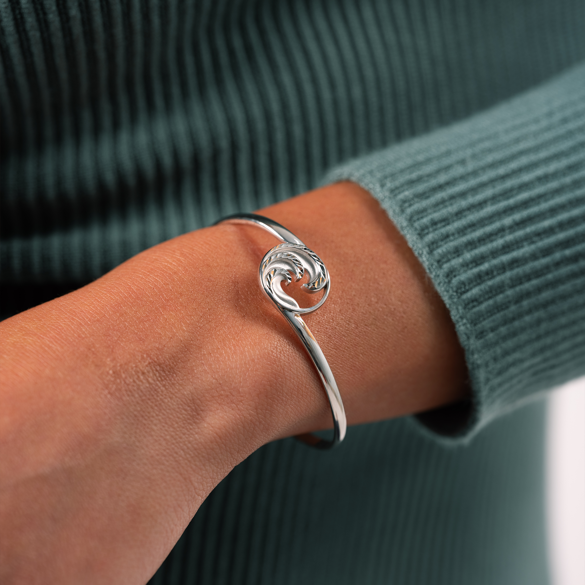Nalu Cuff Bracelet in Sterling Silver - Size 7.5"
