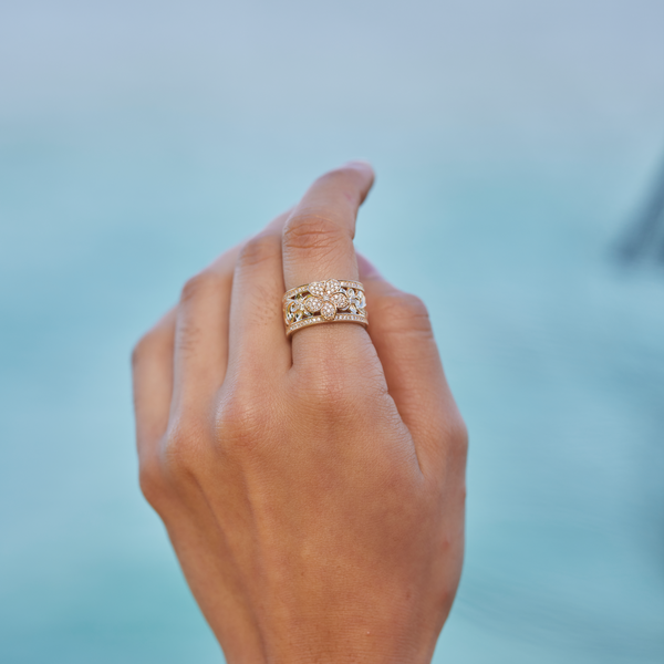 Hawaiian Heirloom Plumeria Engagement Ring in Gold with Diamonds - 10mm