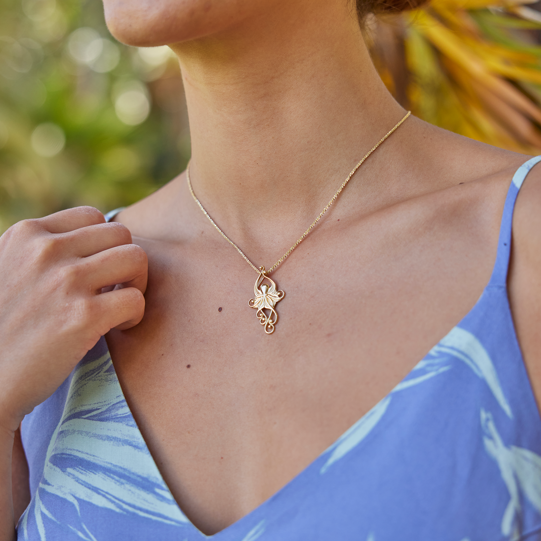 Living Heirloom Octopus Pendant in Gold - 36mm