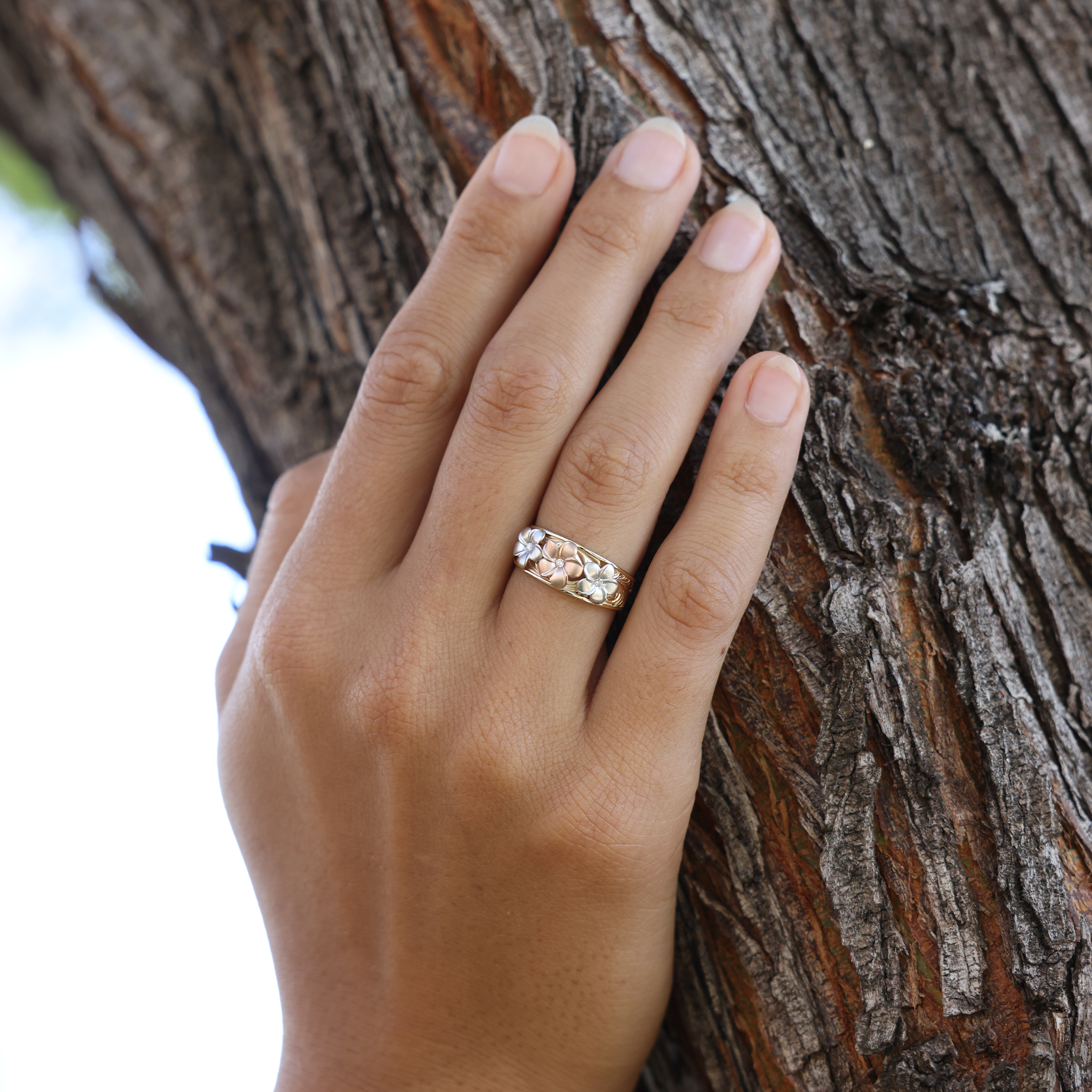 Hawaiian Heirloom Plumeria Ring in Tri Color Gold with Diamonds - 8mm