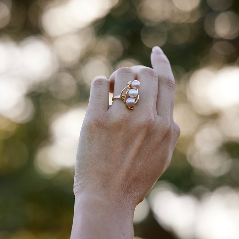 Pick A Pearl Waterfall Ring in Gold