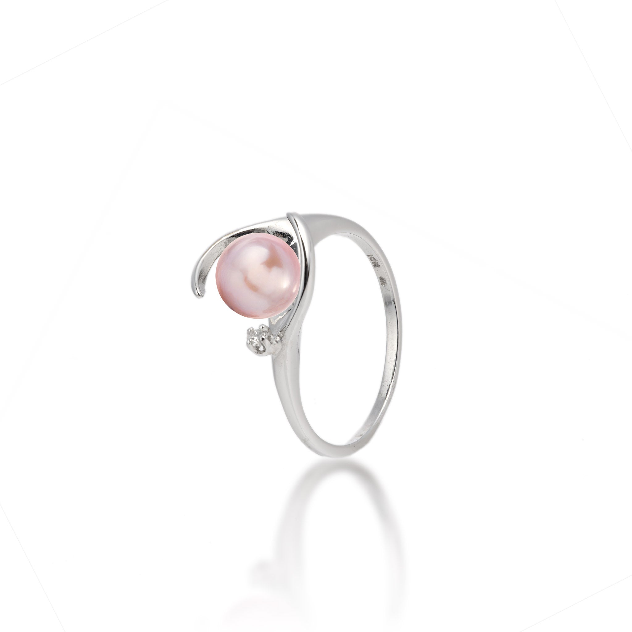 Pick A Pearl Ring in White Gold with Diamond