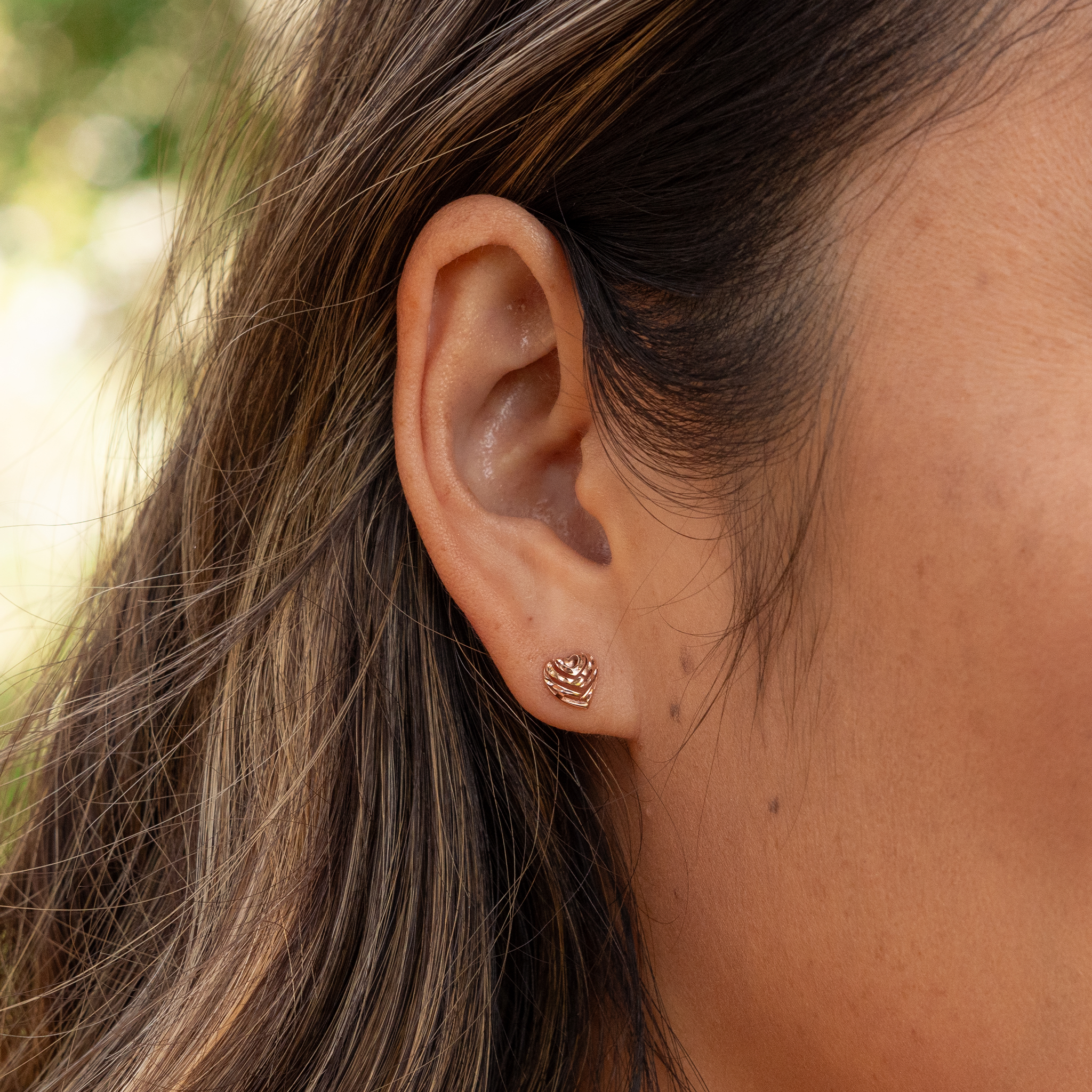 Aloha Heart Earrings in Rose Gold - 7mm