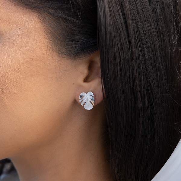 Monstera Earrings in White Gold - 15mm