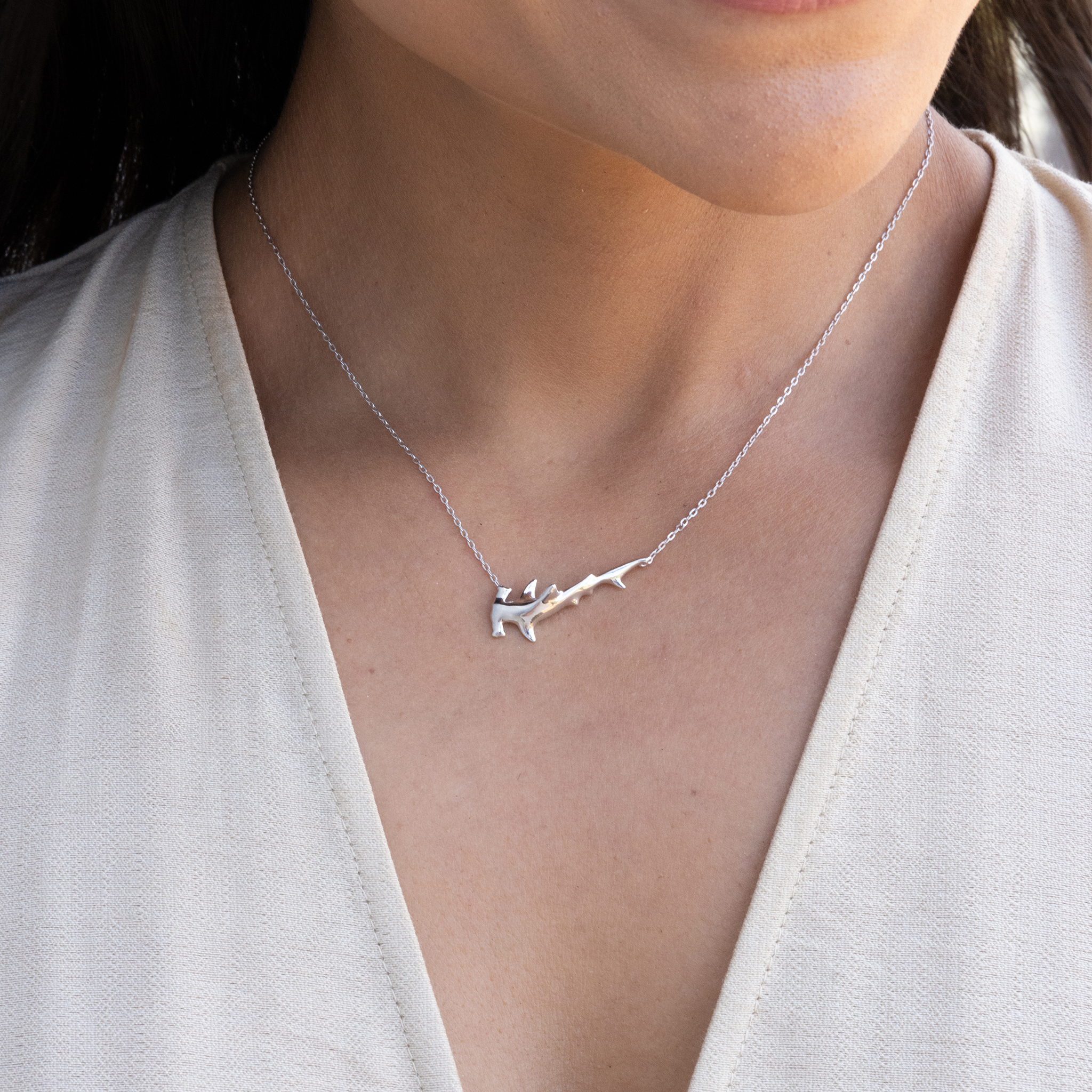 16-18" Adjustable Hammerhead Shark Necklace in White Gold