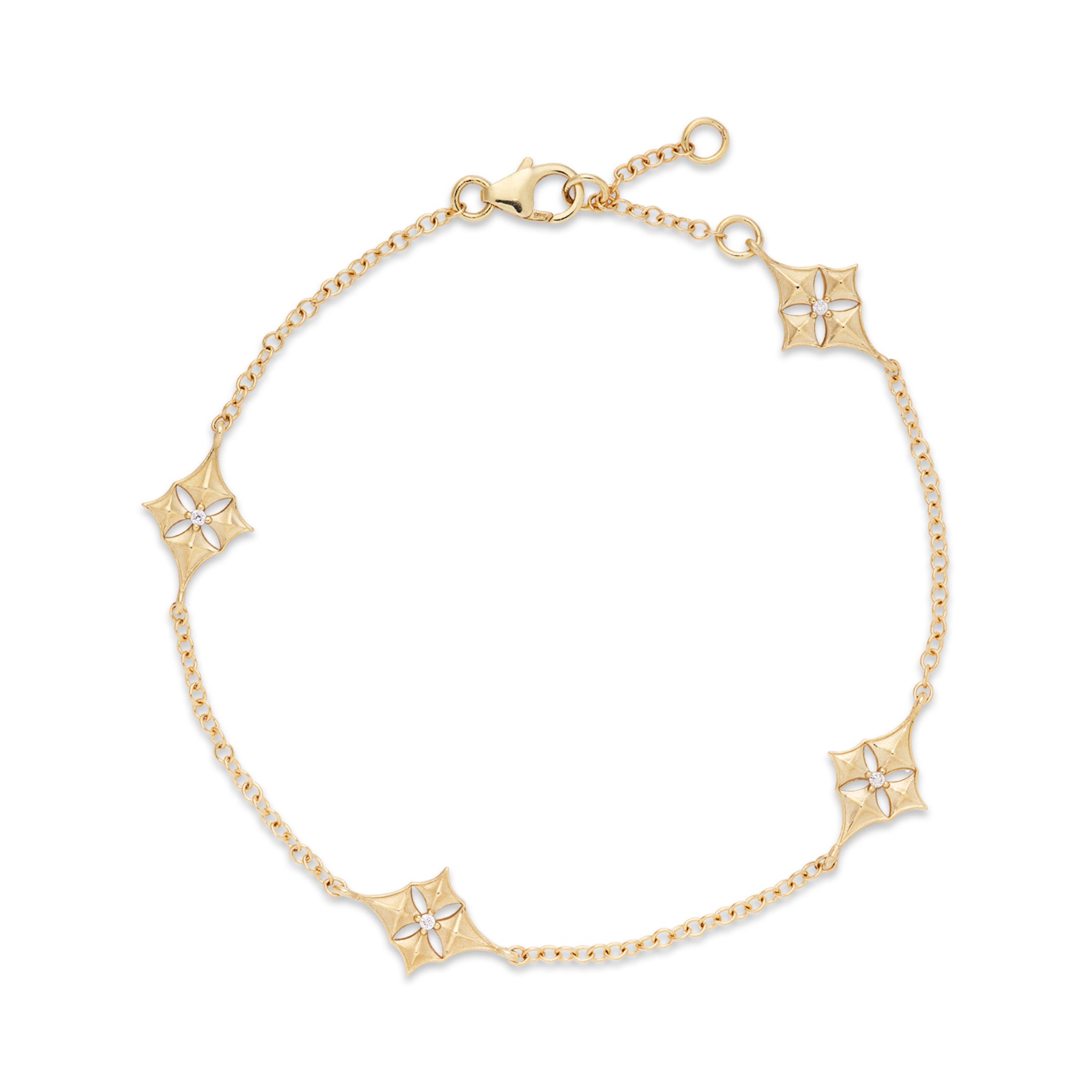 7-8" Adjustable Hawaiian Quilted Star Bracelet in Gold with Diamonds