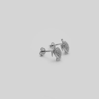 Video showcasing the 10mm Honu Diamond Earrings in 14k White Gold