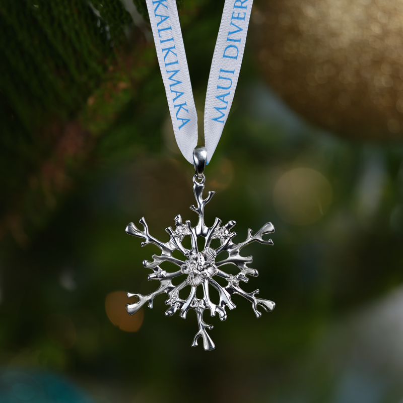 2022 Limited Edition Hawaiian Snowflake Ornament in Sterling Silver - Maui Divers Jewelry