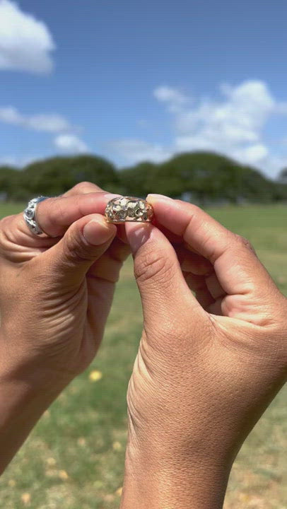 Video of a womanʻs hand wearing three Hawaiian Heirloom Plumeria Ring in Rose Gold with Diamonds - 11mm - Maui Divers Jewelry