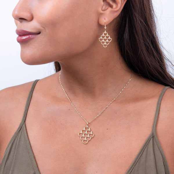 Mermaid Scales (35mm) Pendant in Gold with Diamonds-Maui Divers Jewelry